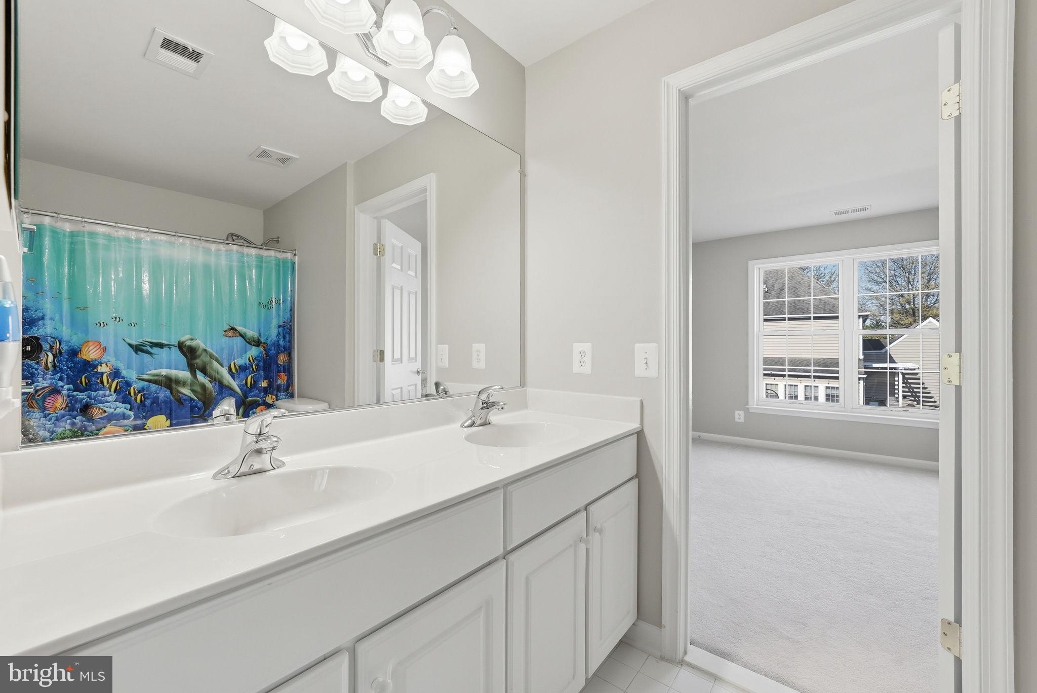 HEATHERBROOK - Residential