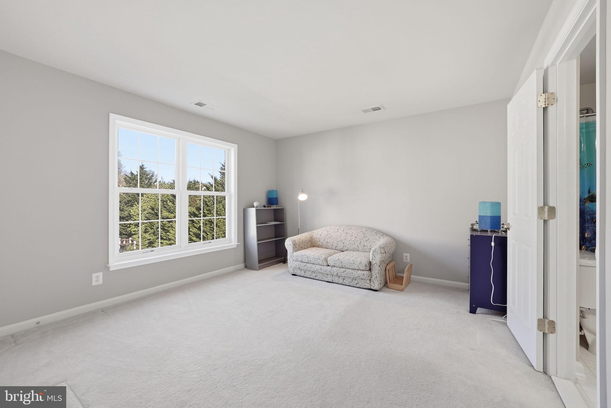 HEATHERBROOK - Residential