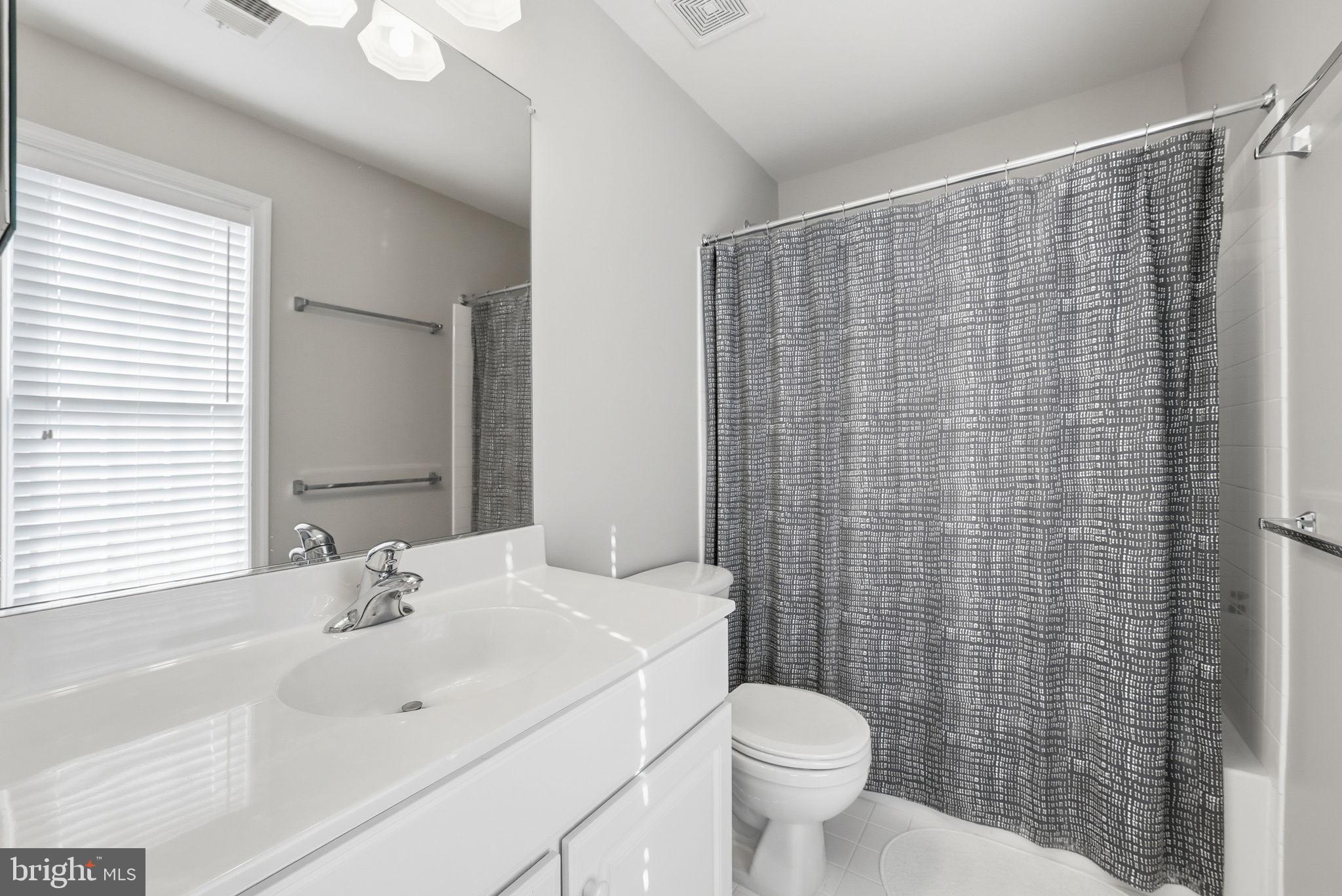 HEATHERBROOK - Residential