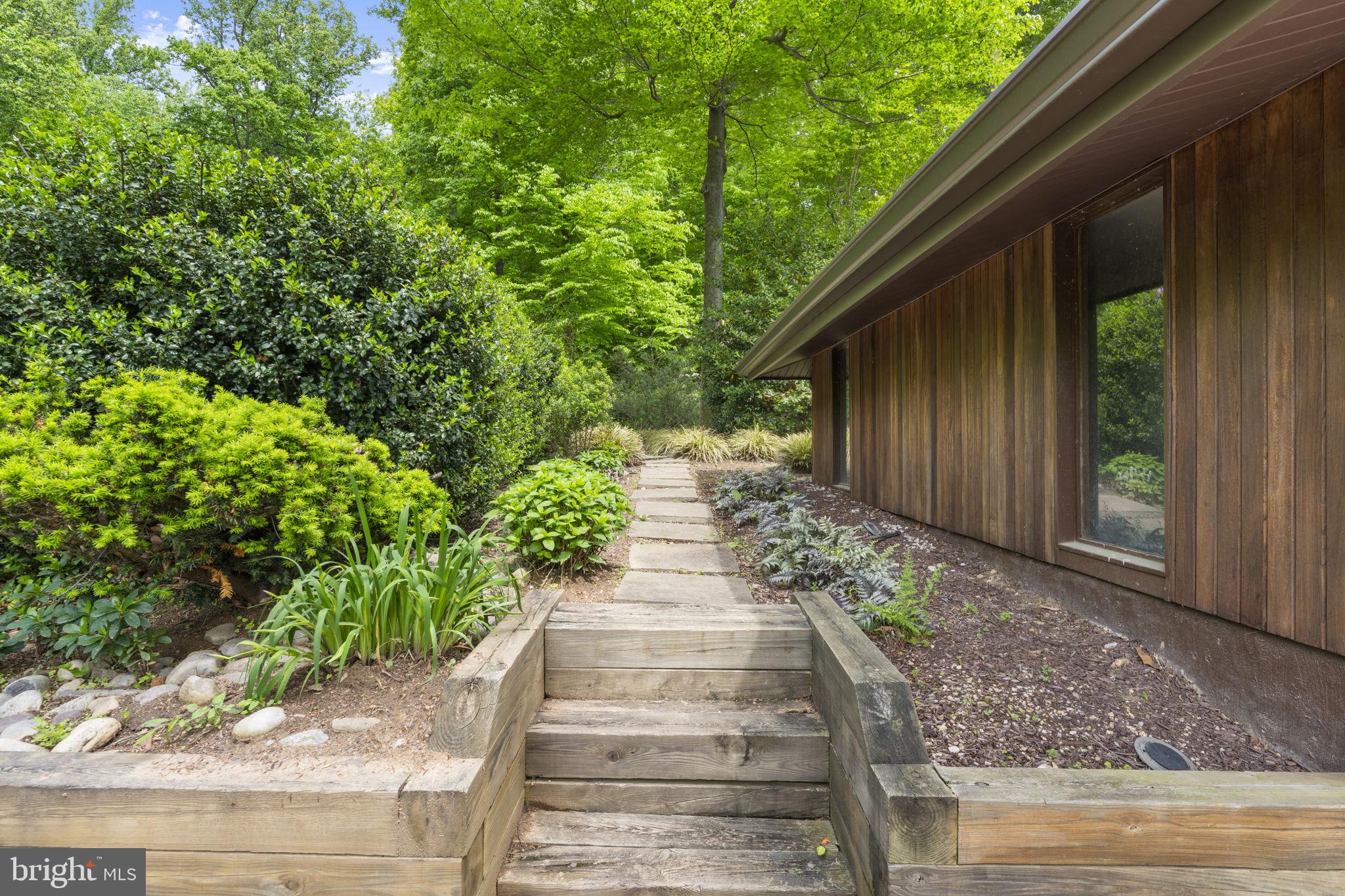 LONGFELLOW - Residential