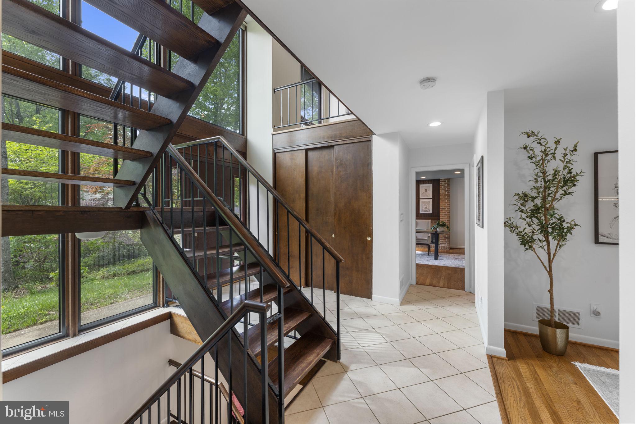 LONGFELLOW - Residential