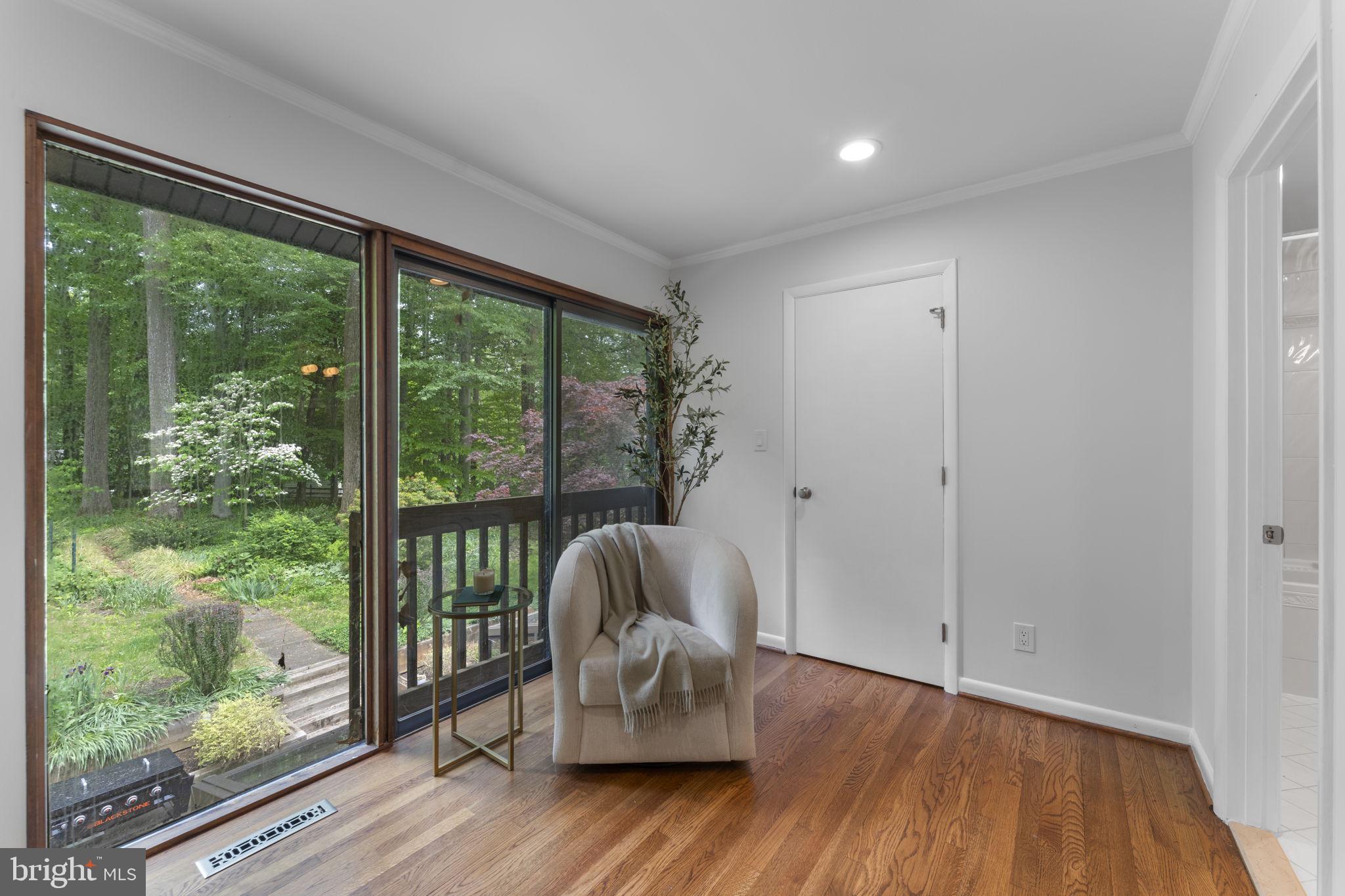 LONGFELLOW - Residential