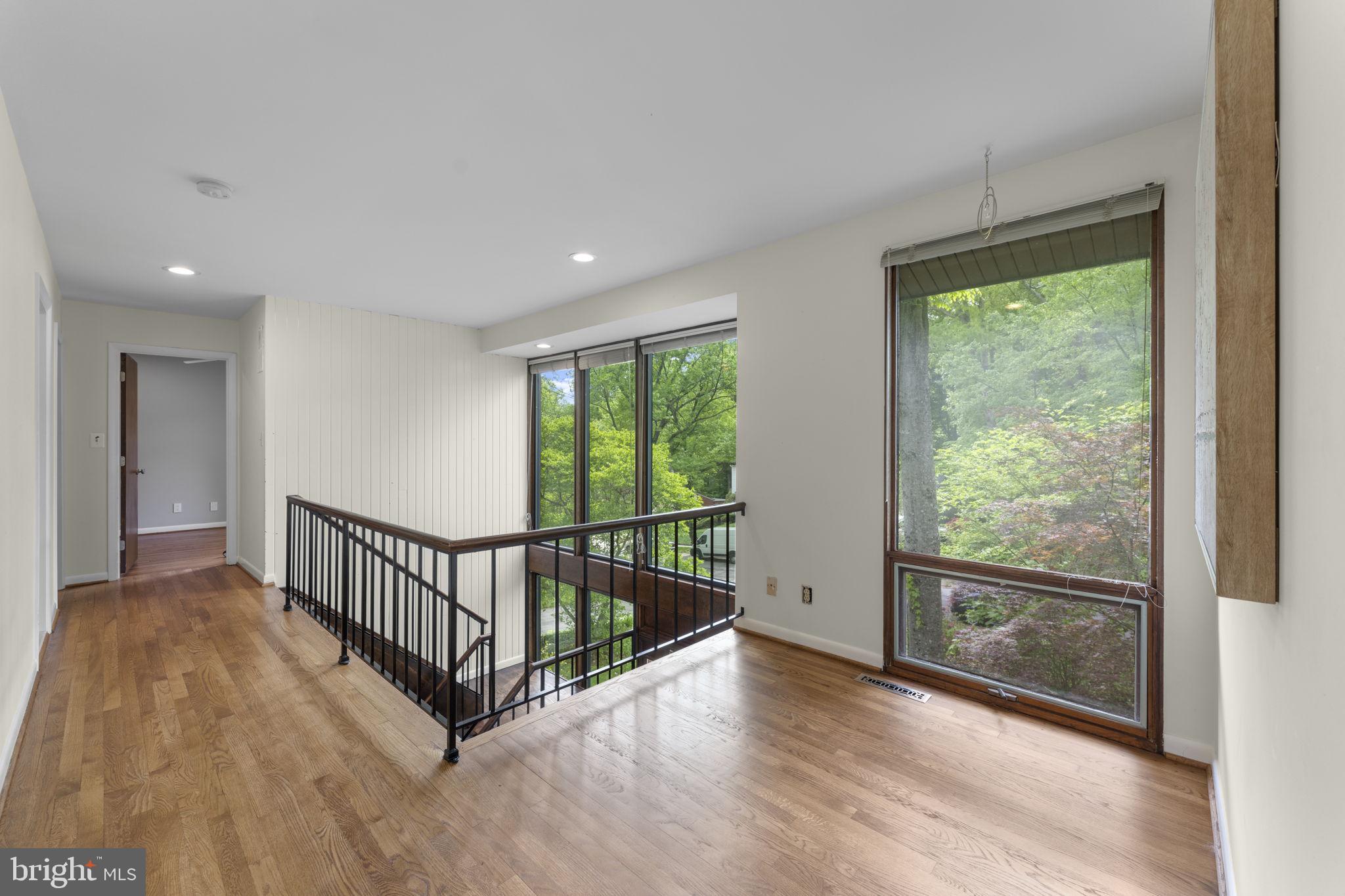 LONGFELLOW - Residential