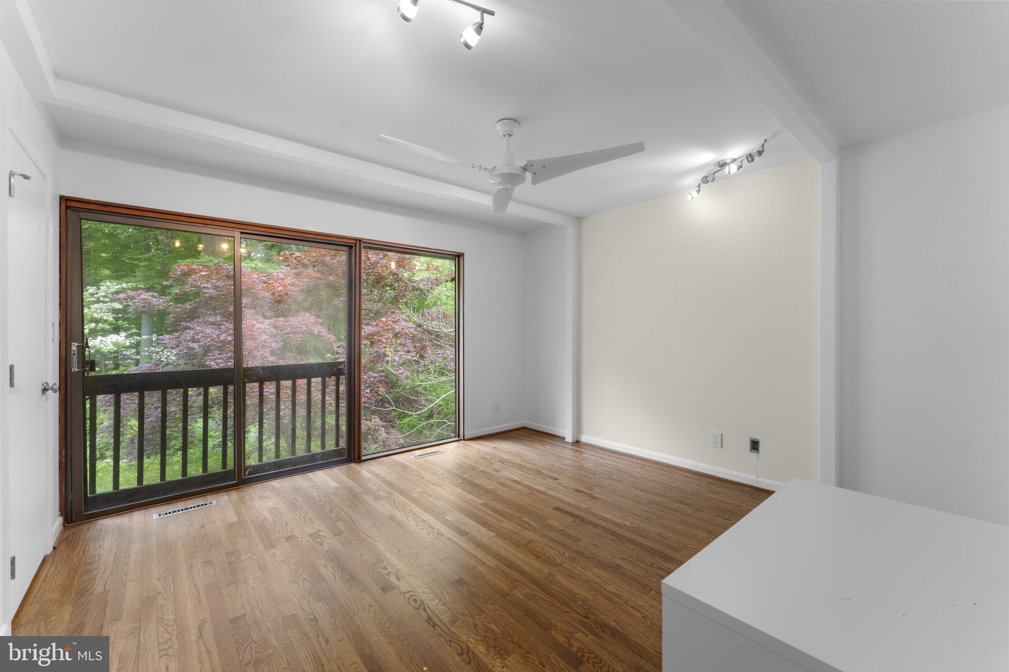 LONGFELLOW - Residential