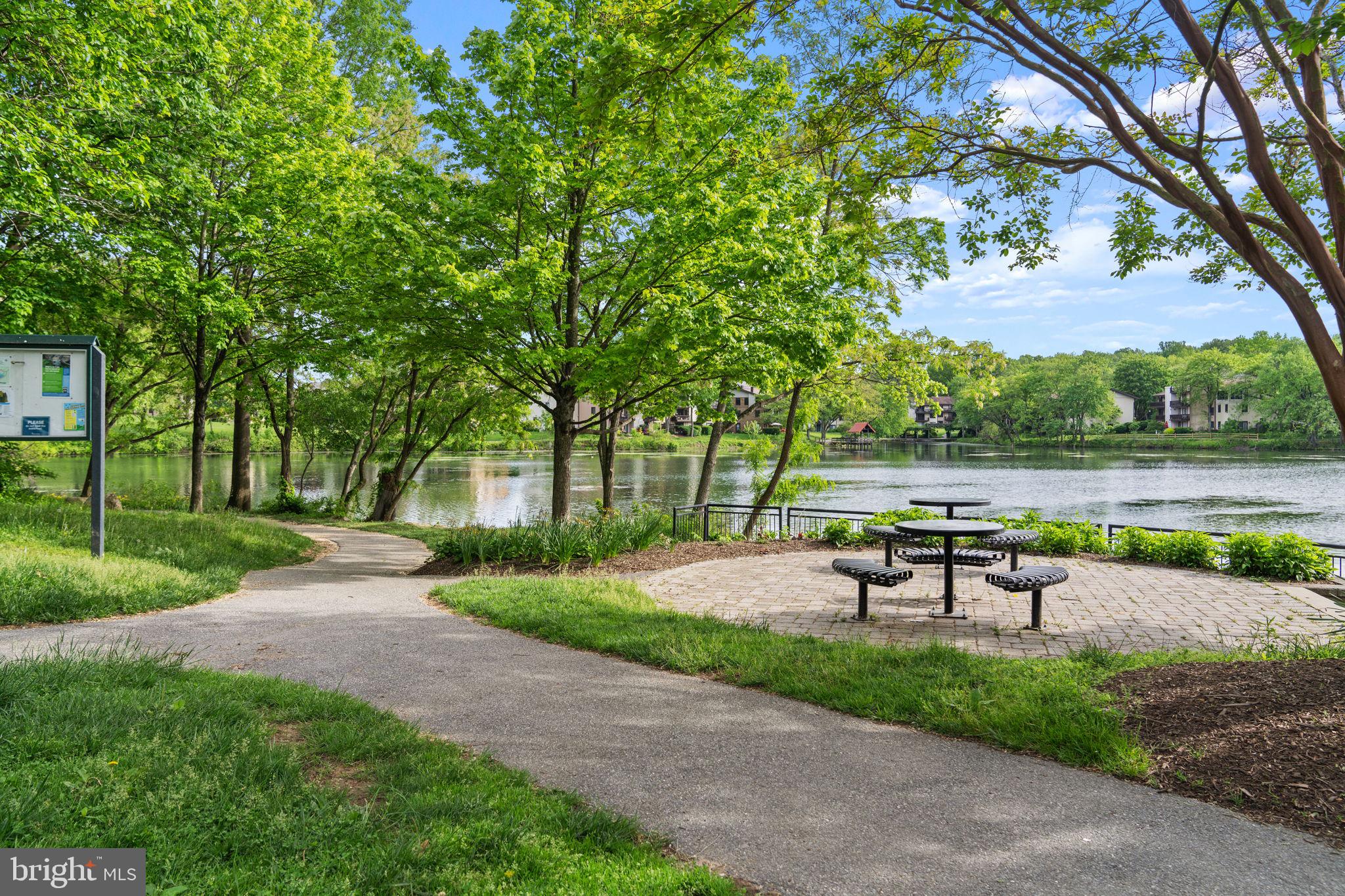 LONGFELLOW - Residential