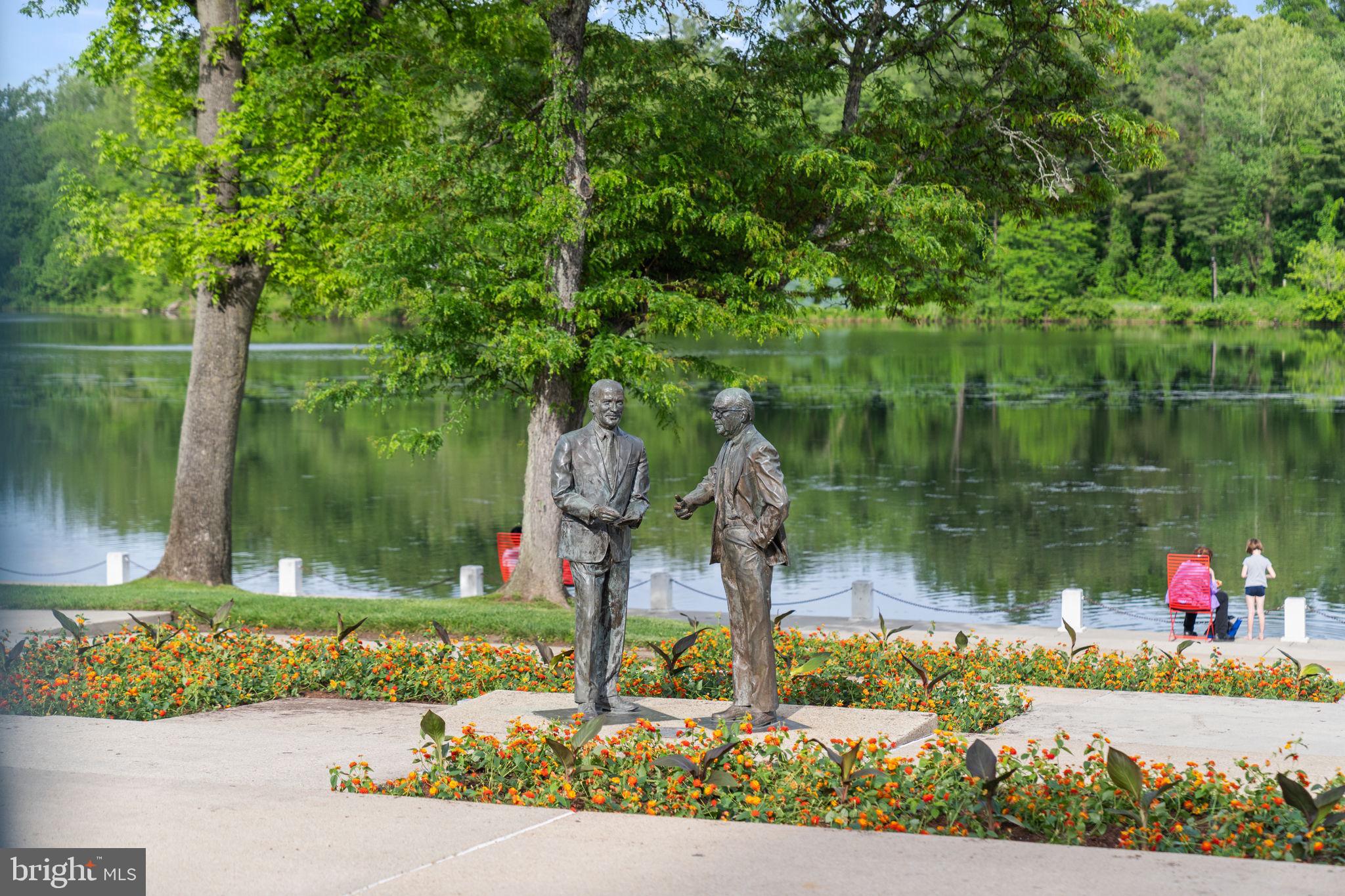 LONGFELLOW - Residential