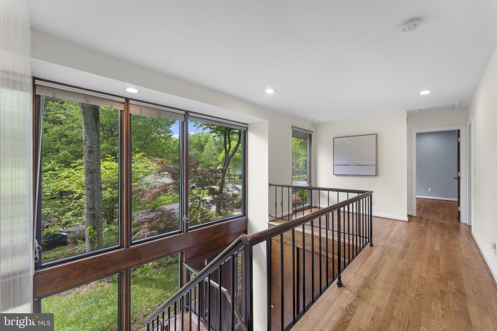 LONGFELLOW - Residential