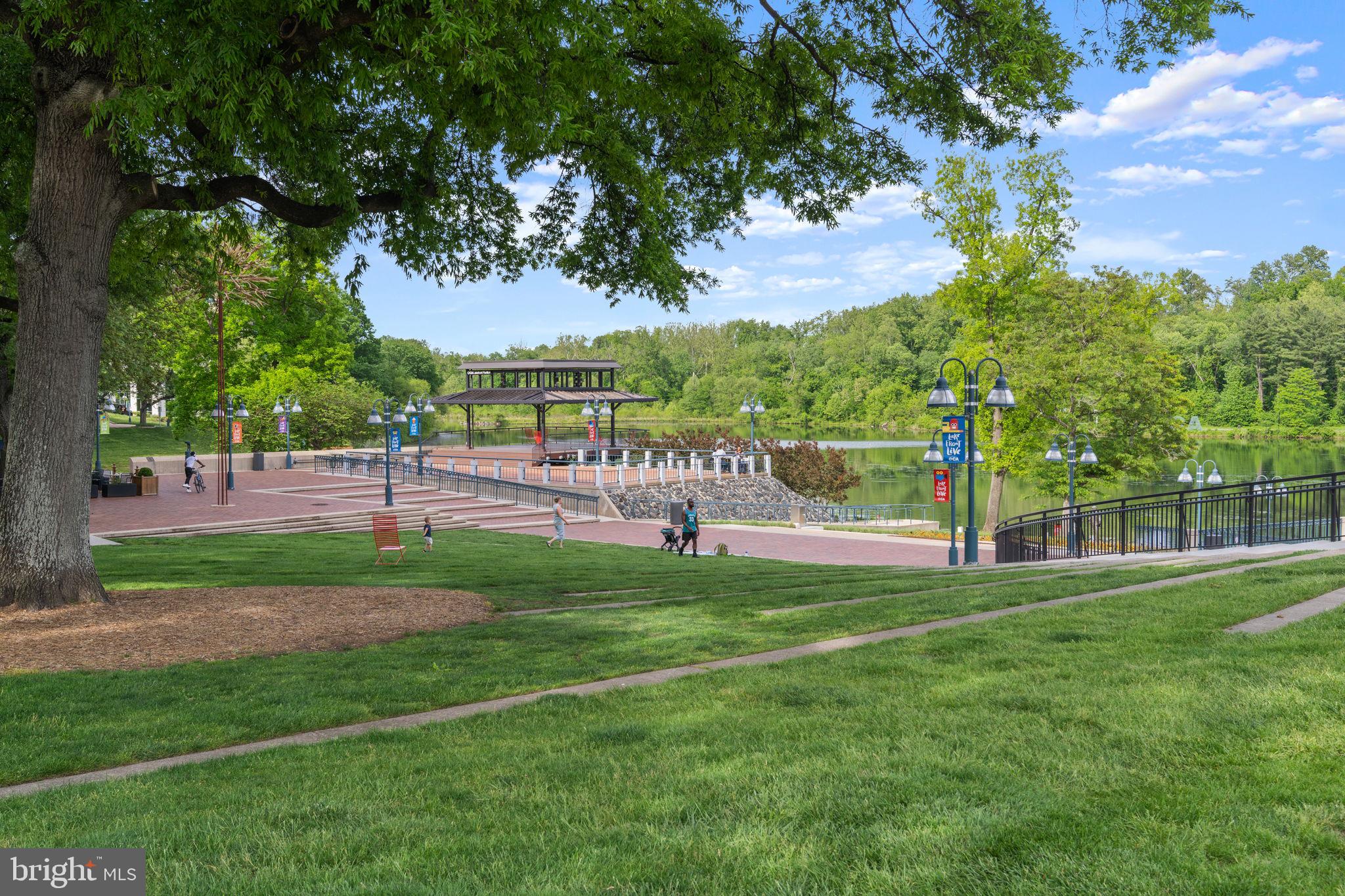 LONGFELLOW - Residential