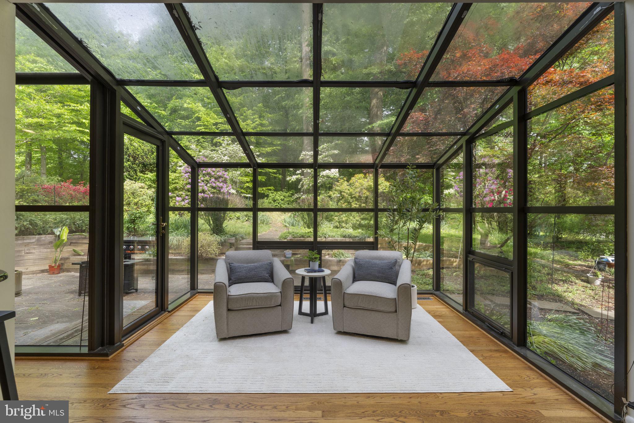 LONGFELLOW - Residential