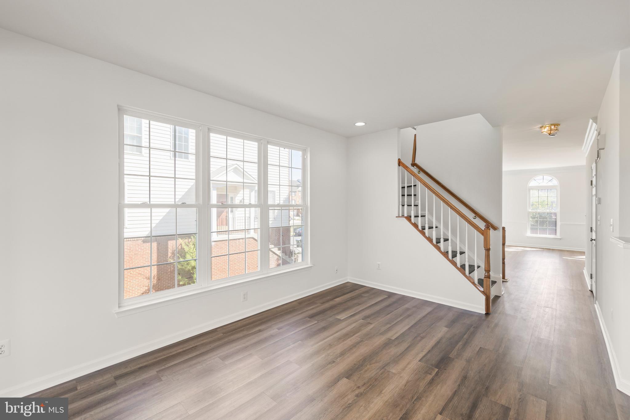 LOUDOUN VALLEY ESTATES - Residential Lease