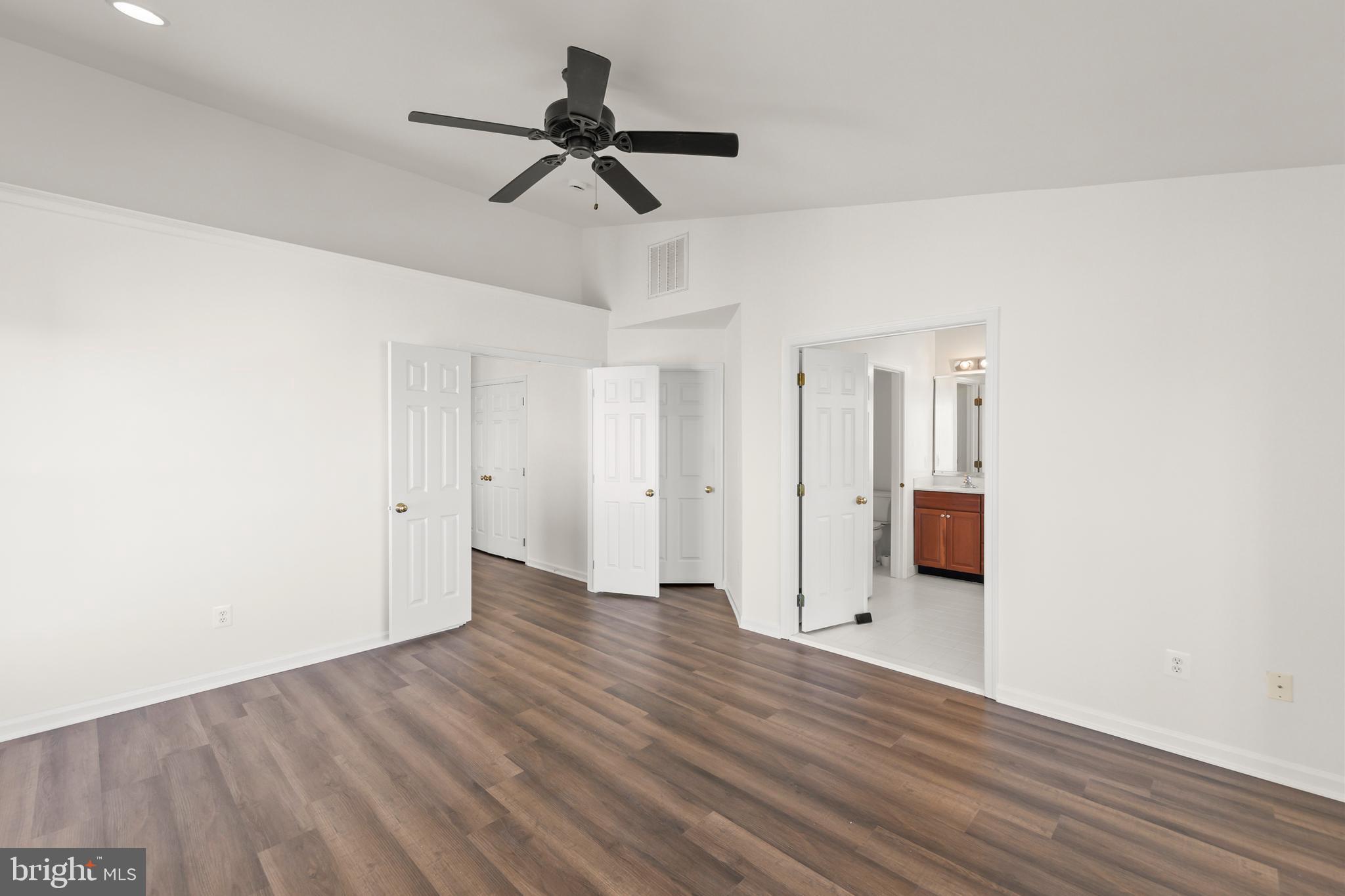 LOUDOUN VALLEY ESTATES - Residential Lease