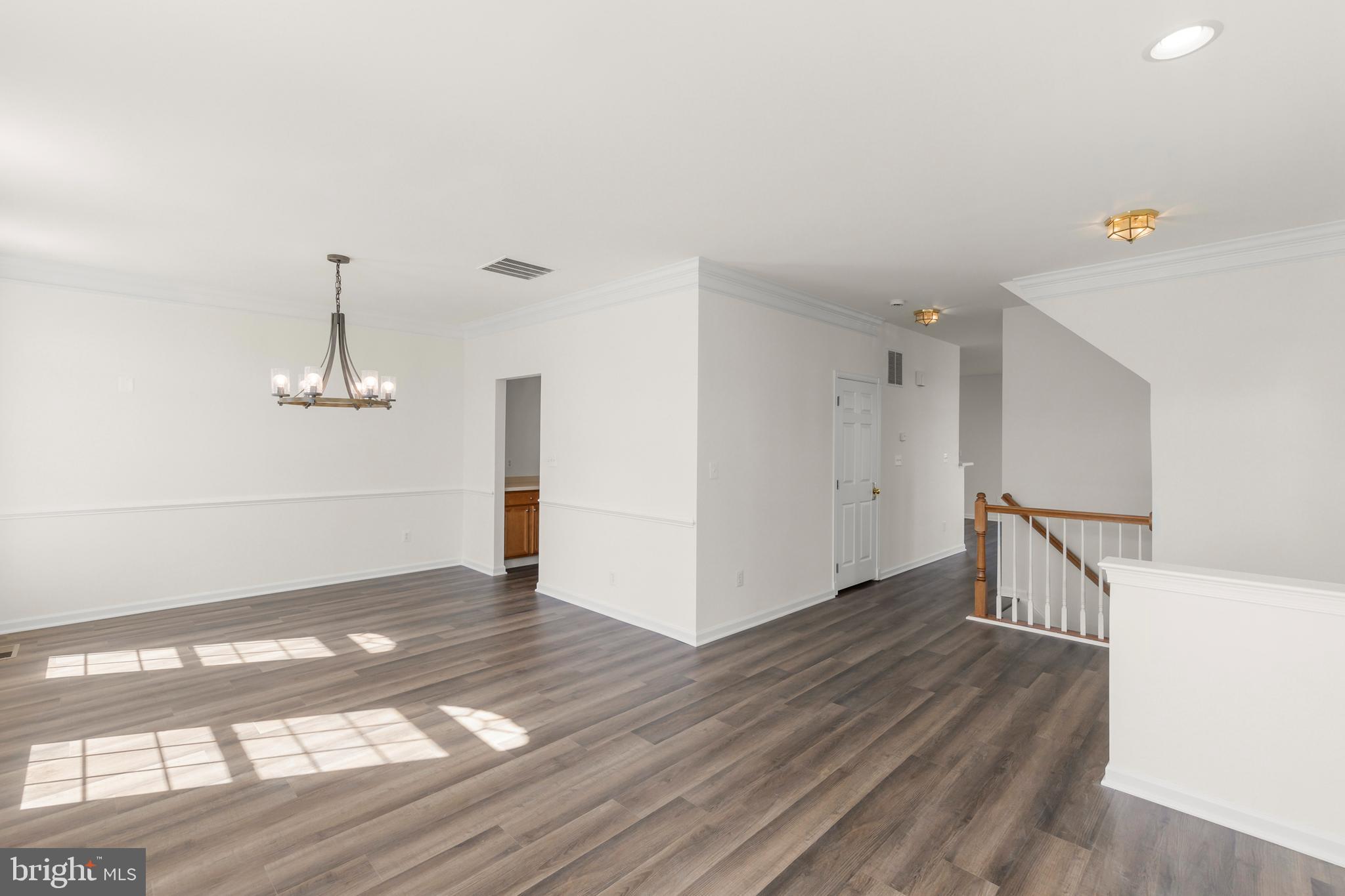 LOUDOUN VALLEY ESTATES - Residential Lease