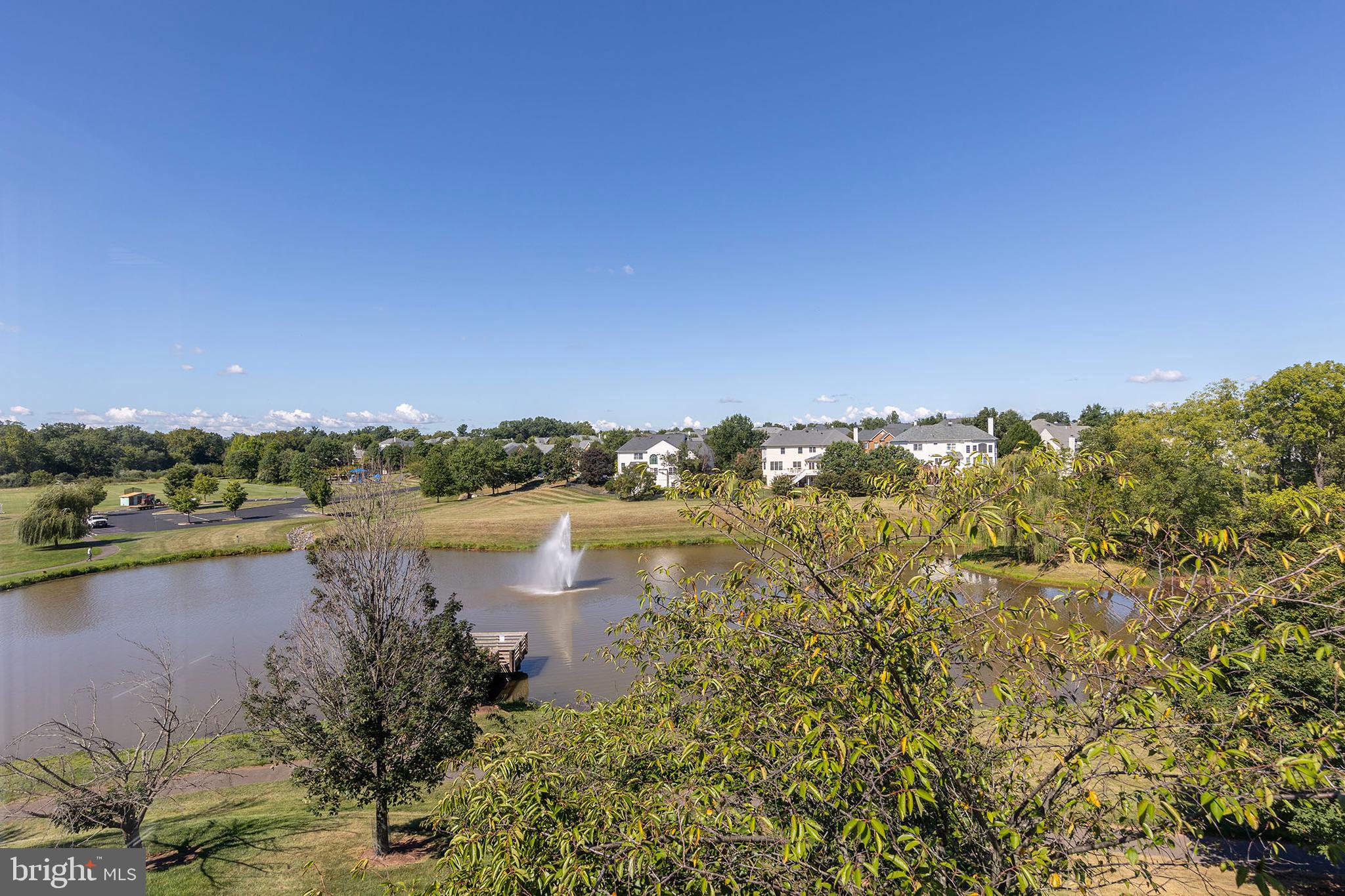 LOUDOUN VALLEY ESTATES - Residential Lease