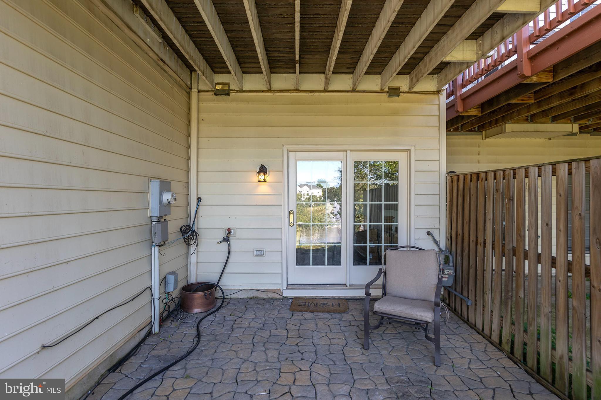 LOUDOUN VALLEY ESTATES - Residential Lease