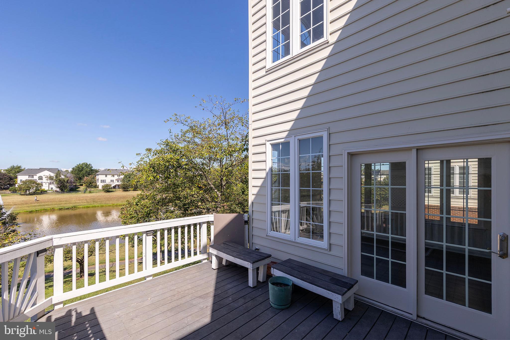 LOUDOUN VALLEY ESTATES - Residential Lease