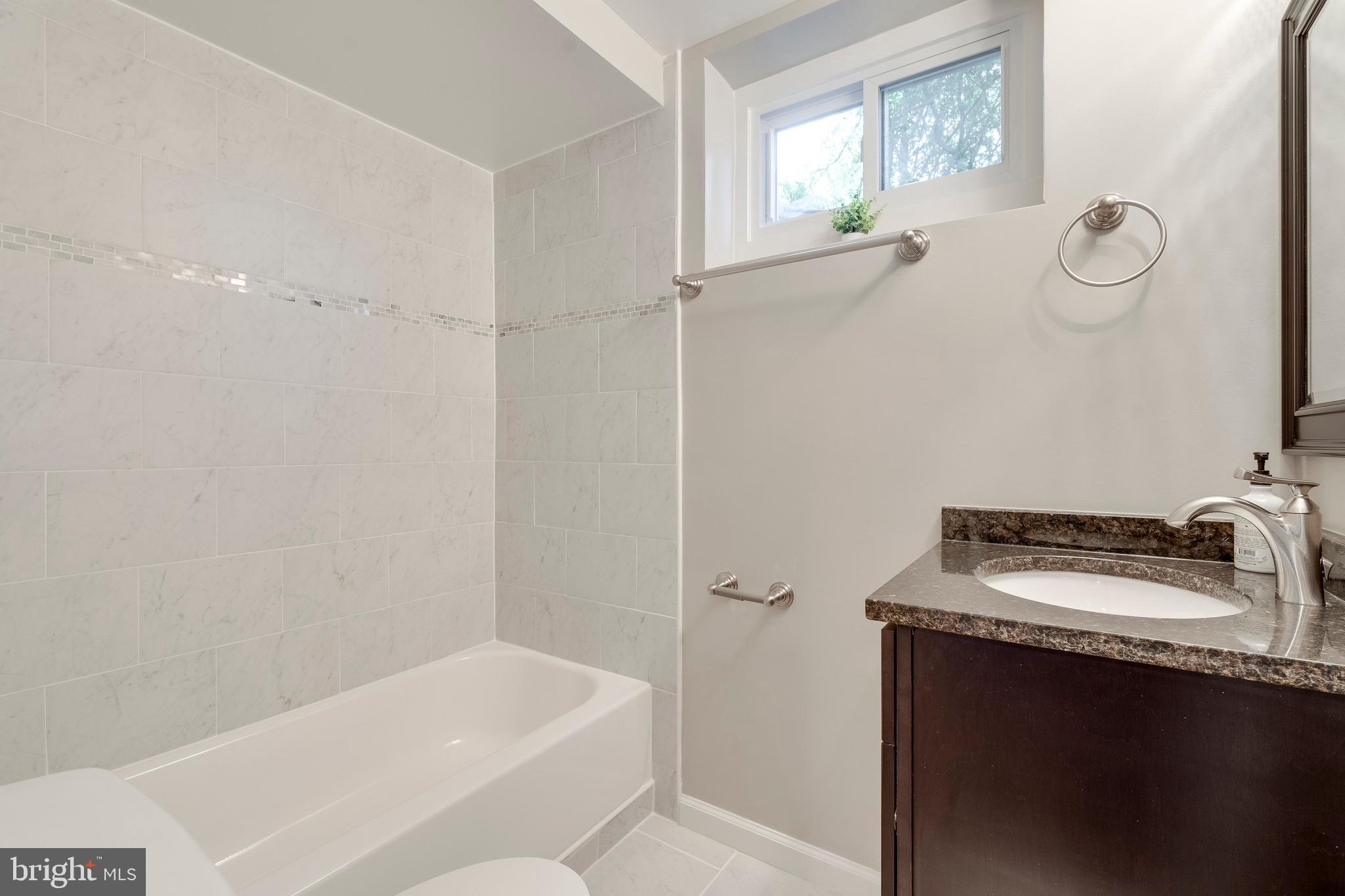 ROCK CREEK PALISADES - Residential