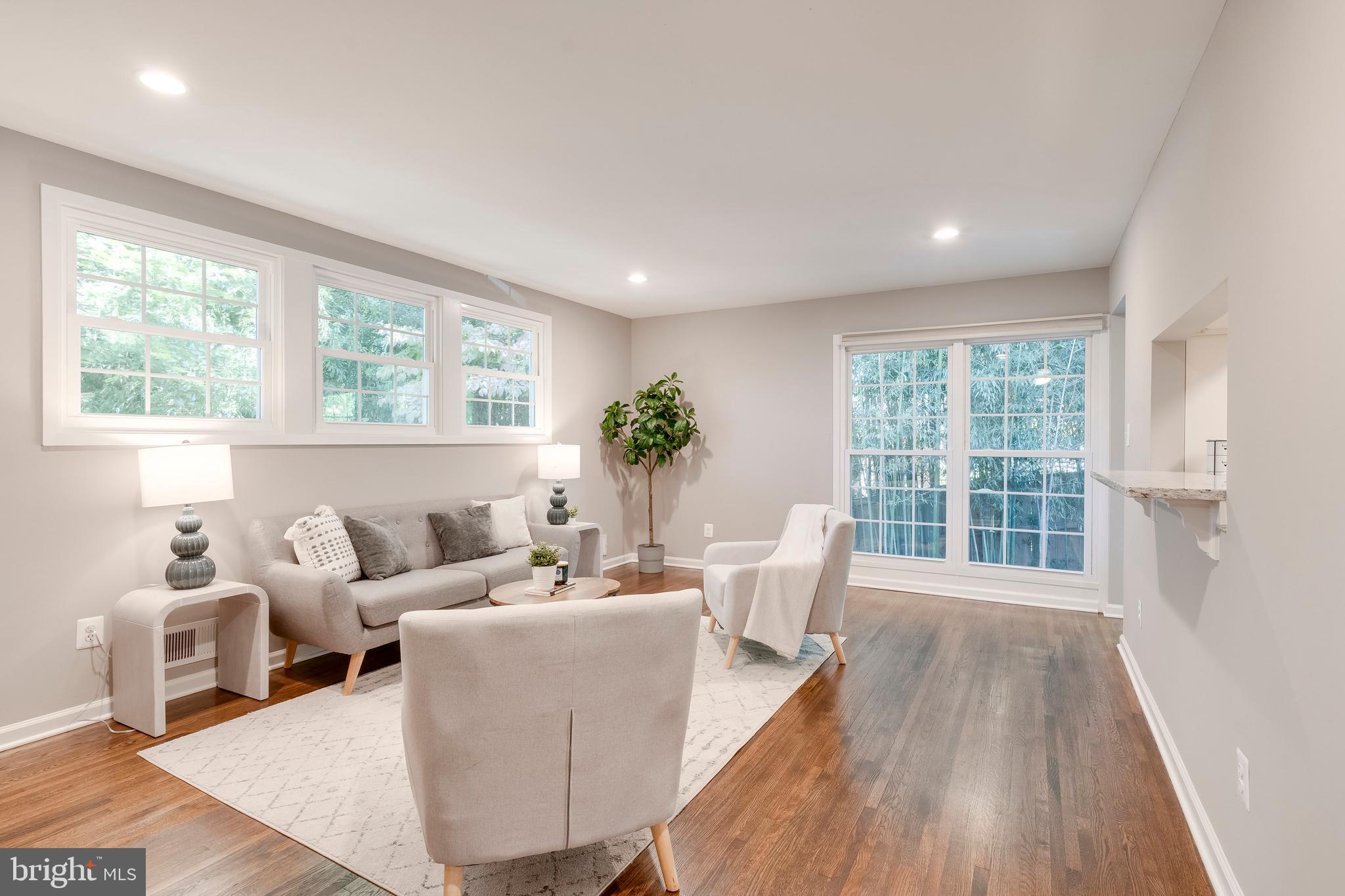 ROCK CREEK PALISADES - Residential