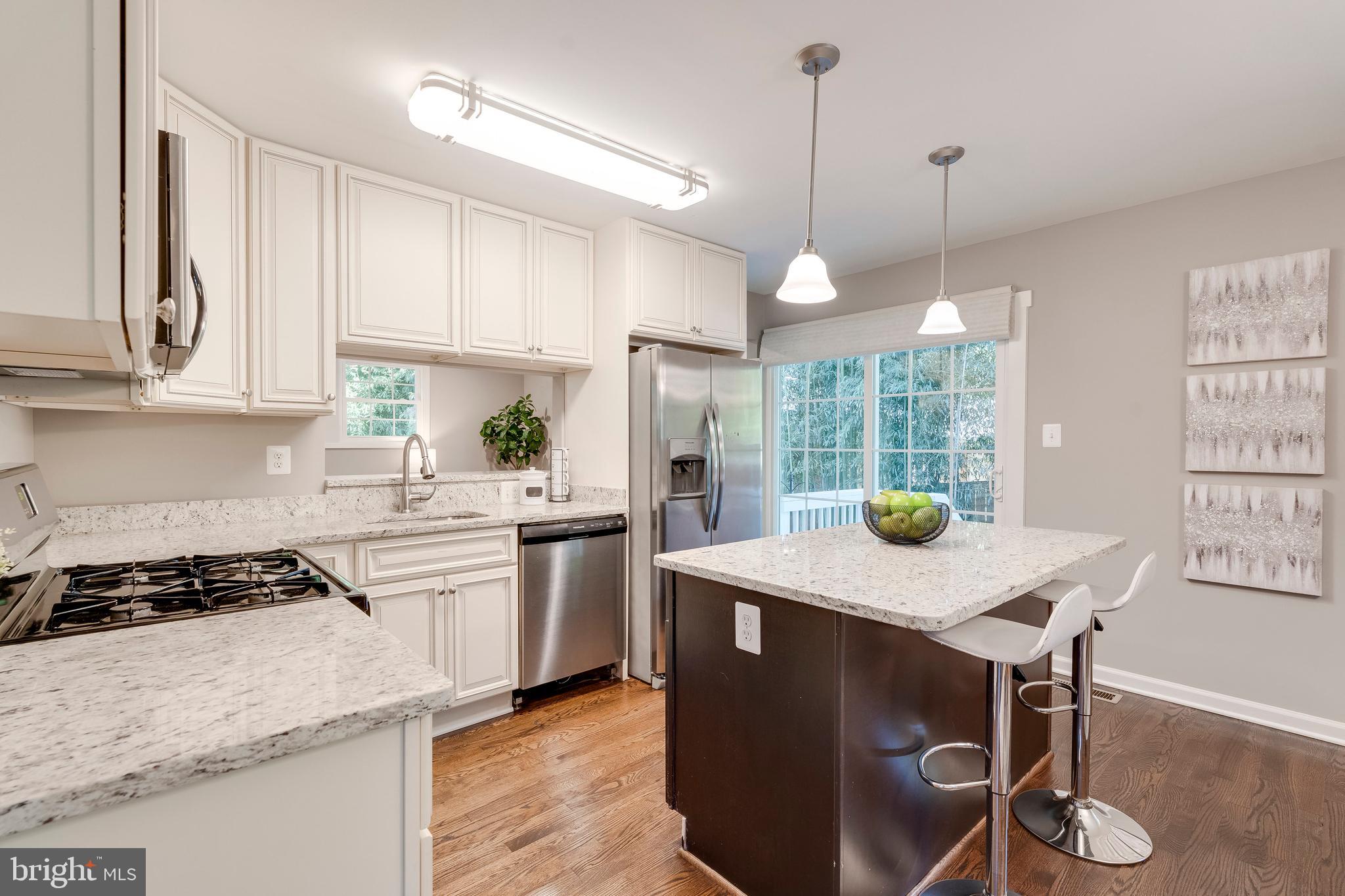 ROCK CREEK PALISADES - Residential