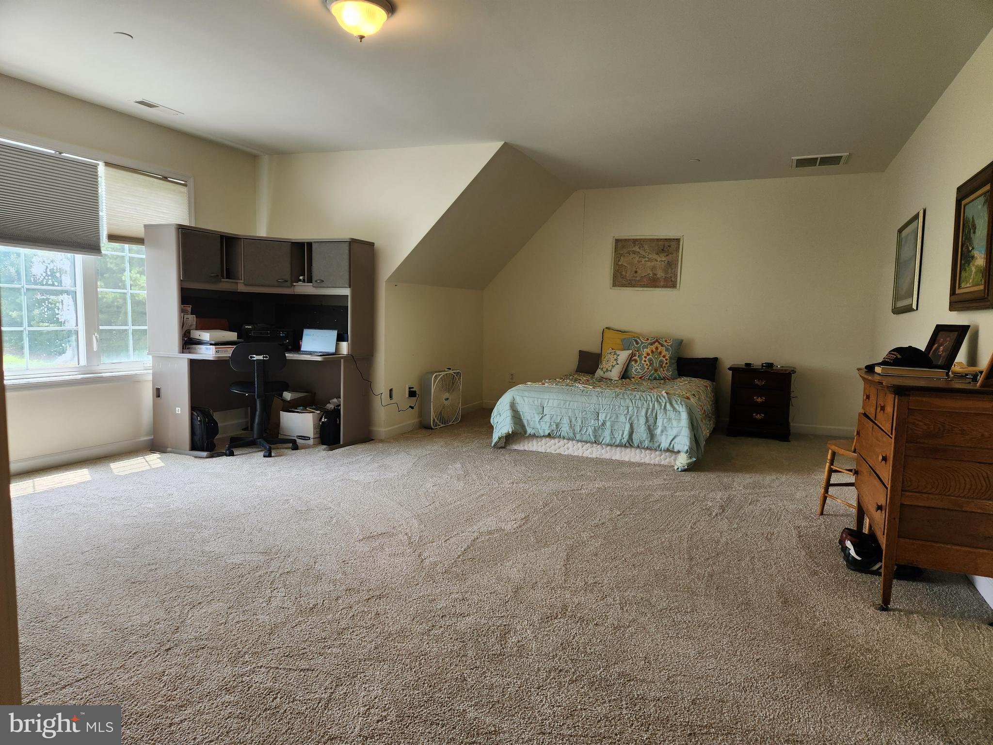 TUNIS MILLS - Residential