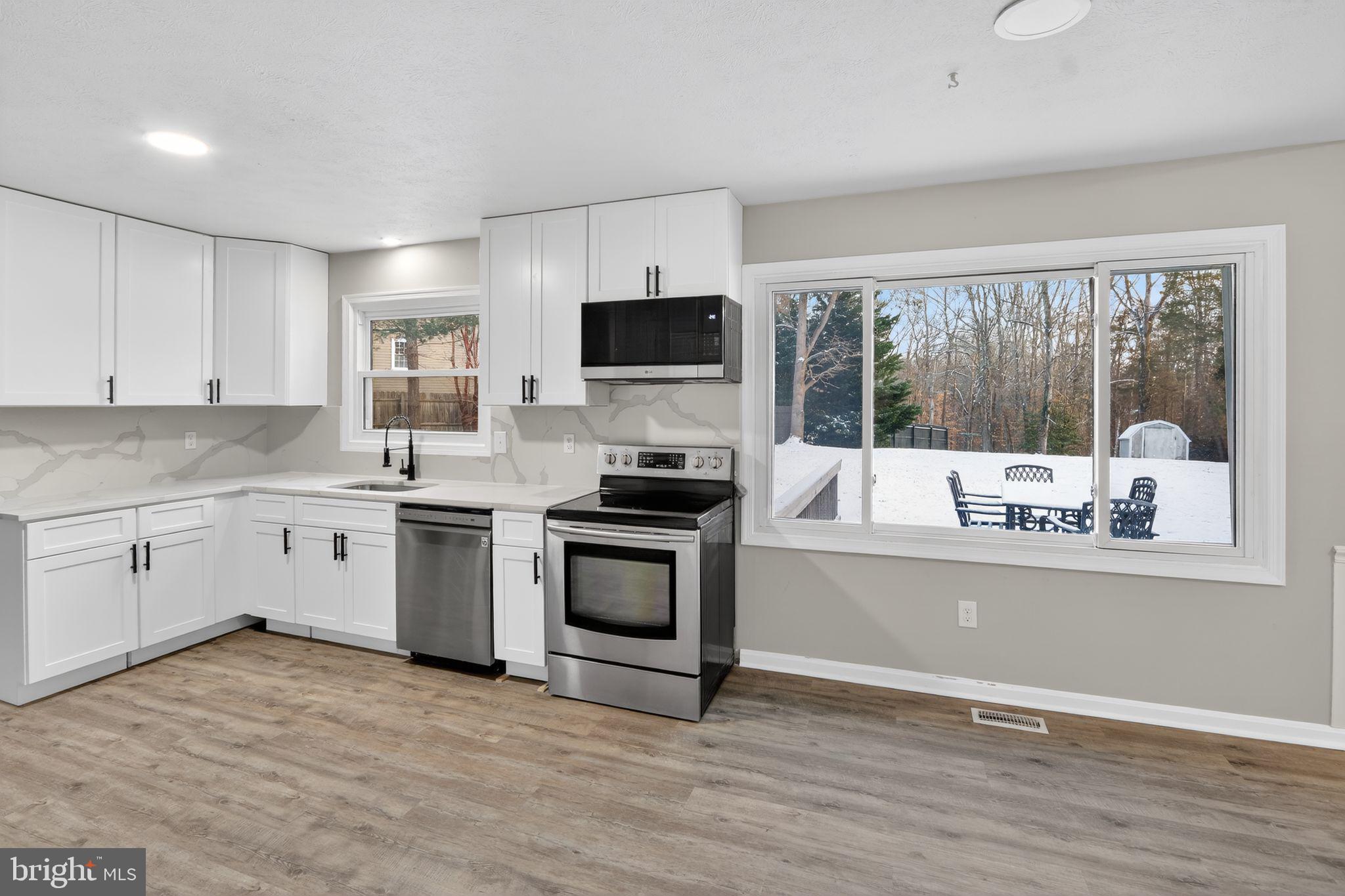 FERNBROOK - Residential Lease