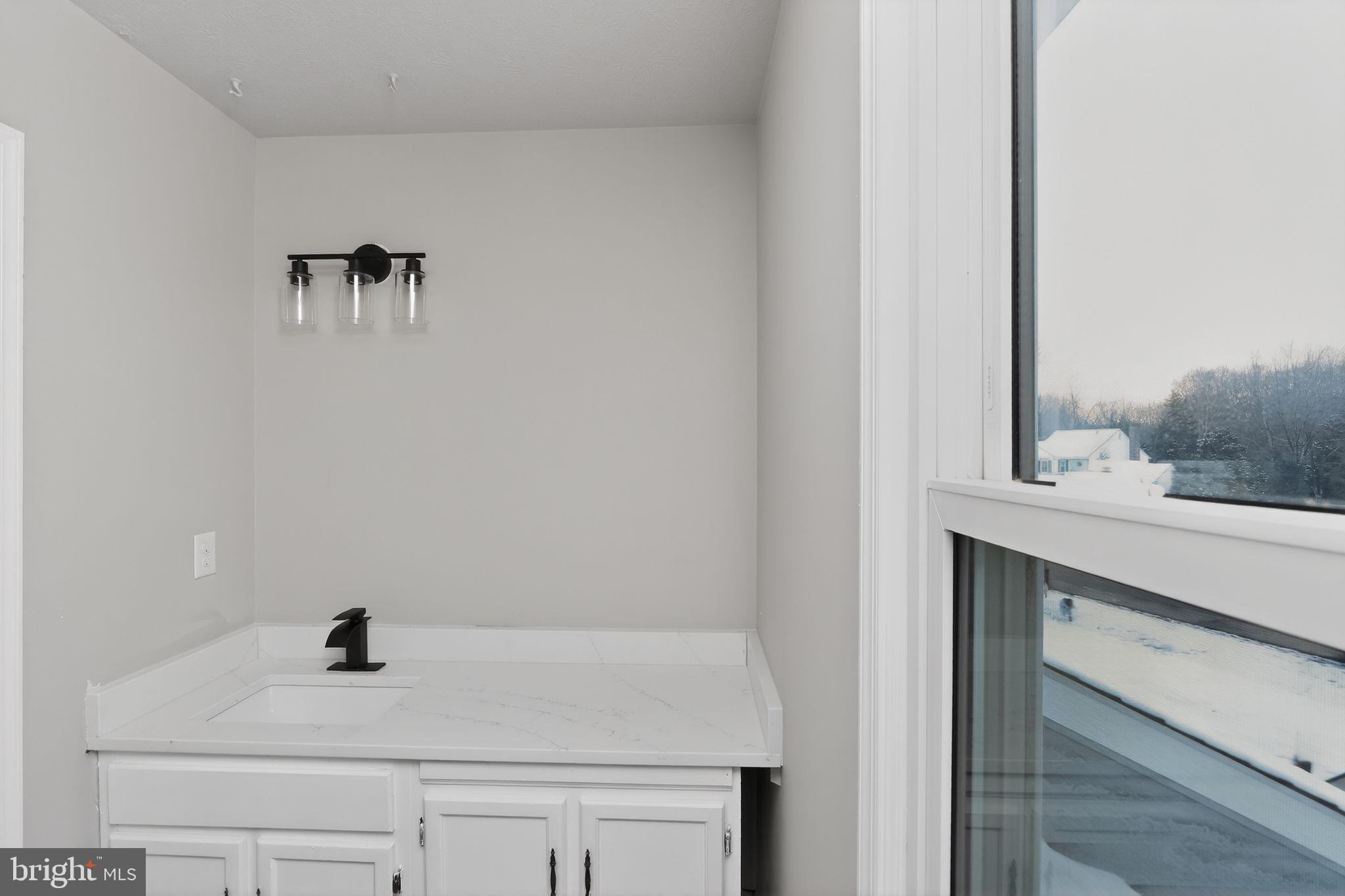 FERNBROOK - Residential Lease