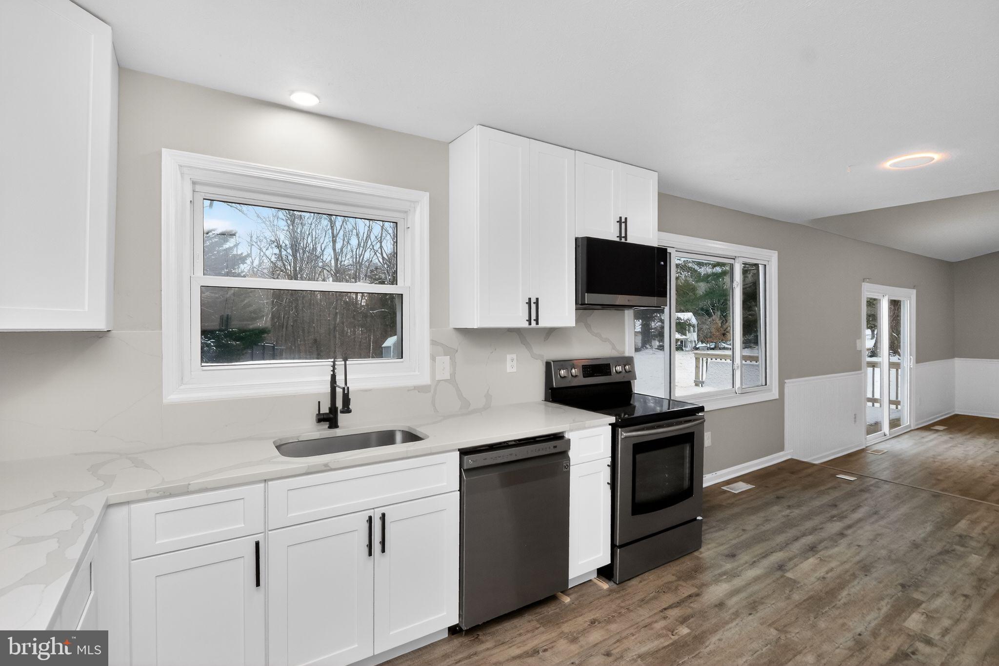 FERNBROOK - Residential Lease