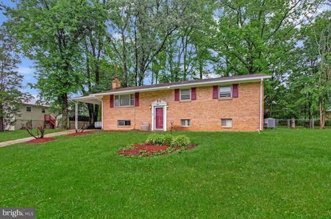 9803 LUKE COURT UPPER MARLBORO MD 20772