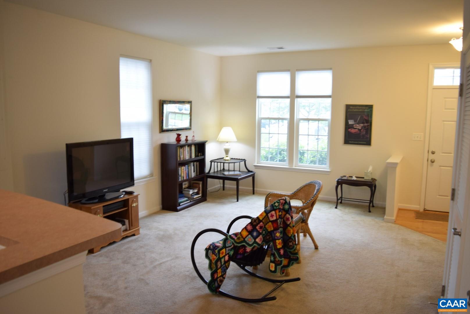 SYCAMORE SQUARE - Residential