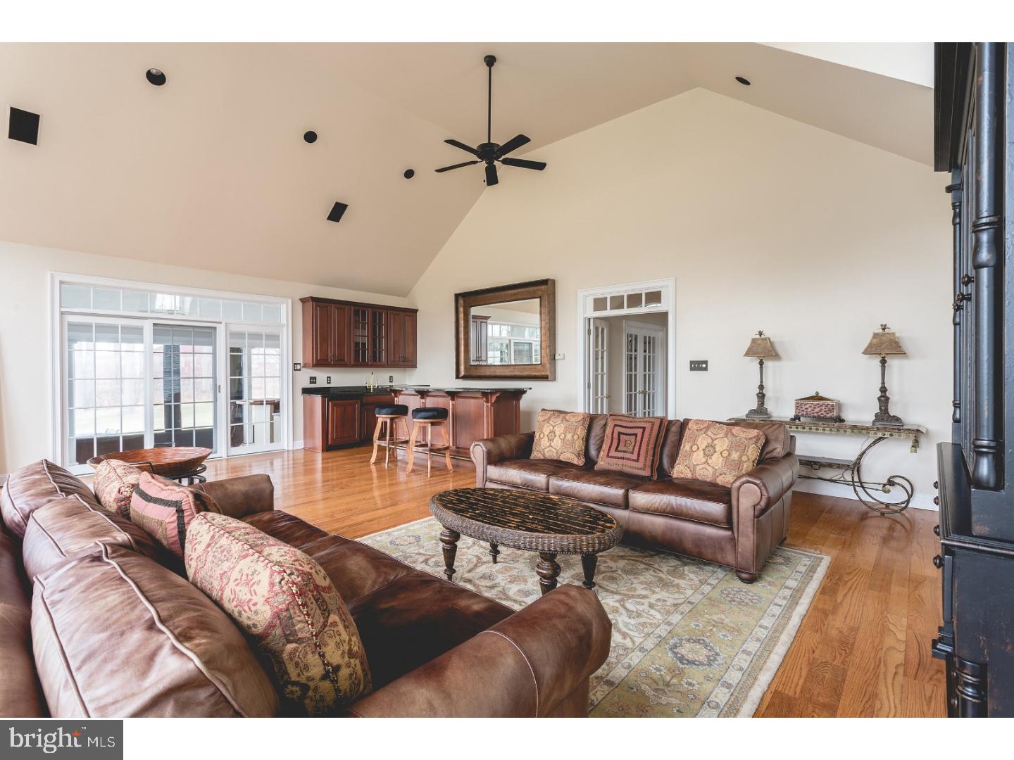 HONEY HOLLOW - Residential