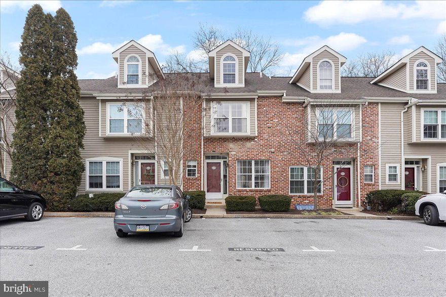 OPEN HOUSE SUNDAY 1/21/24 from 1 - 3.  Come see this fabulous townhome style condo for sale in popular Cheswold Village.