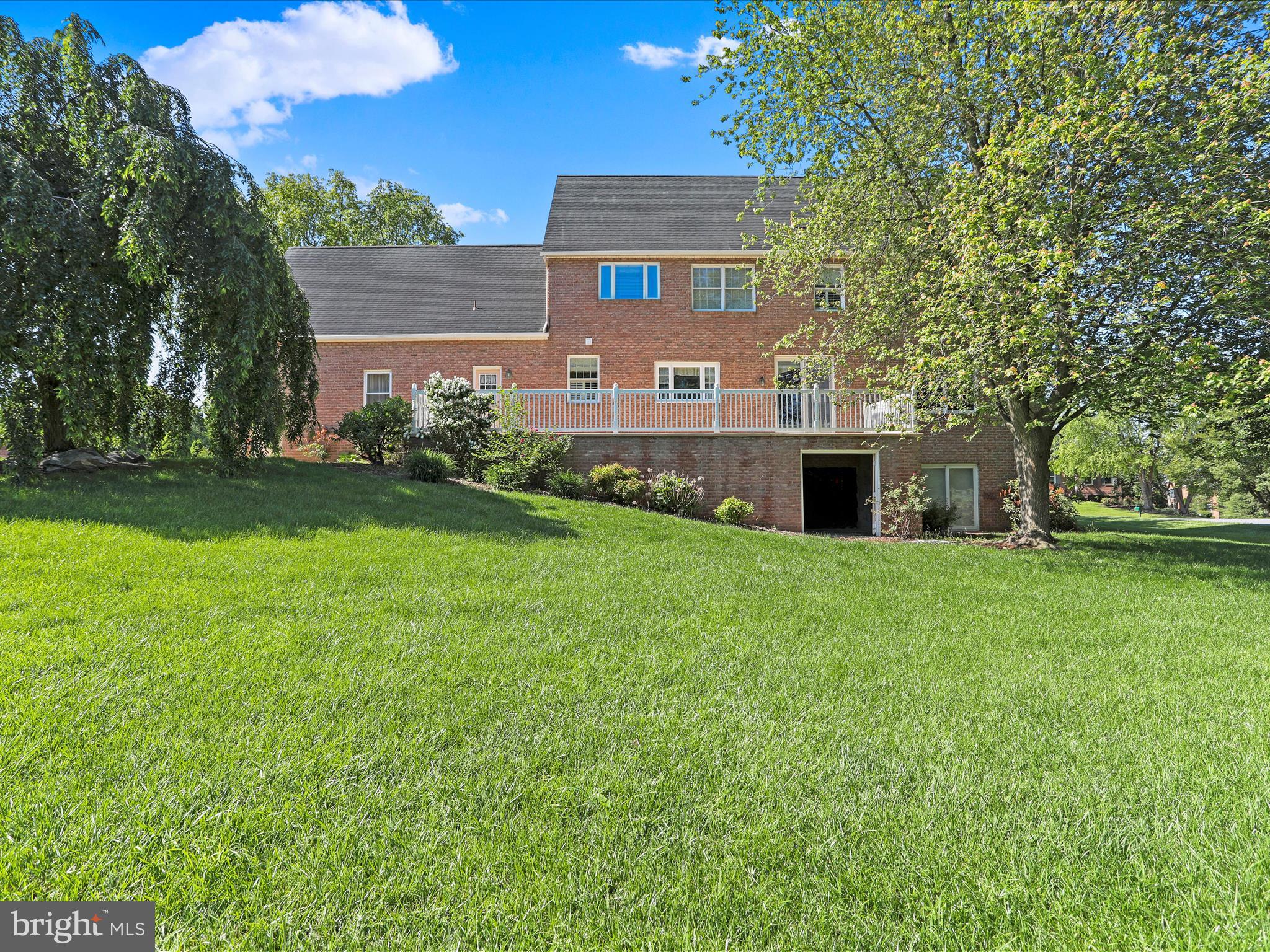 BLACK ROCK ESTATES - Residential