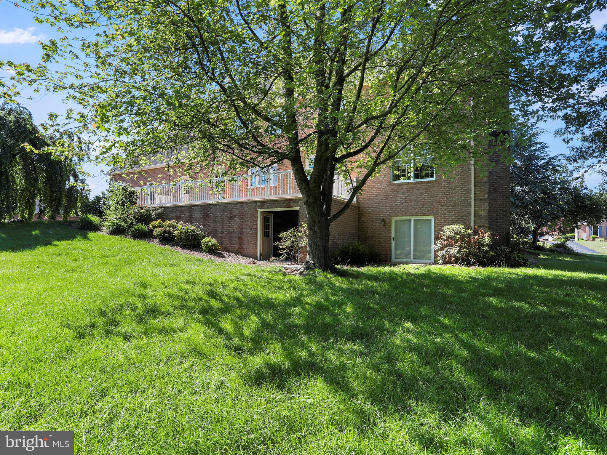 BLACK ROCK ESTATES - Residential