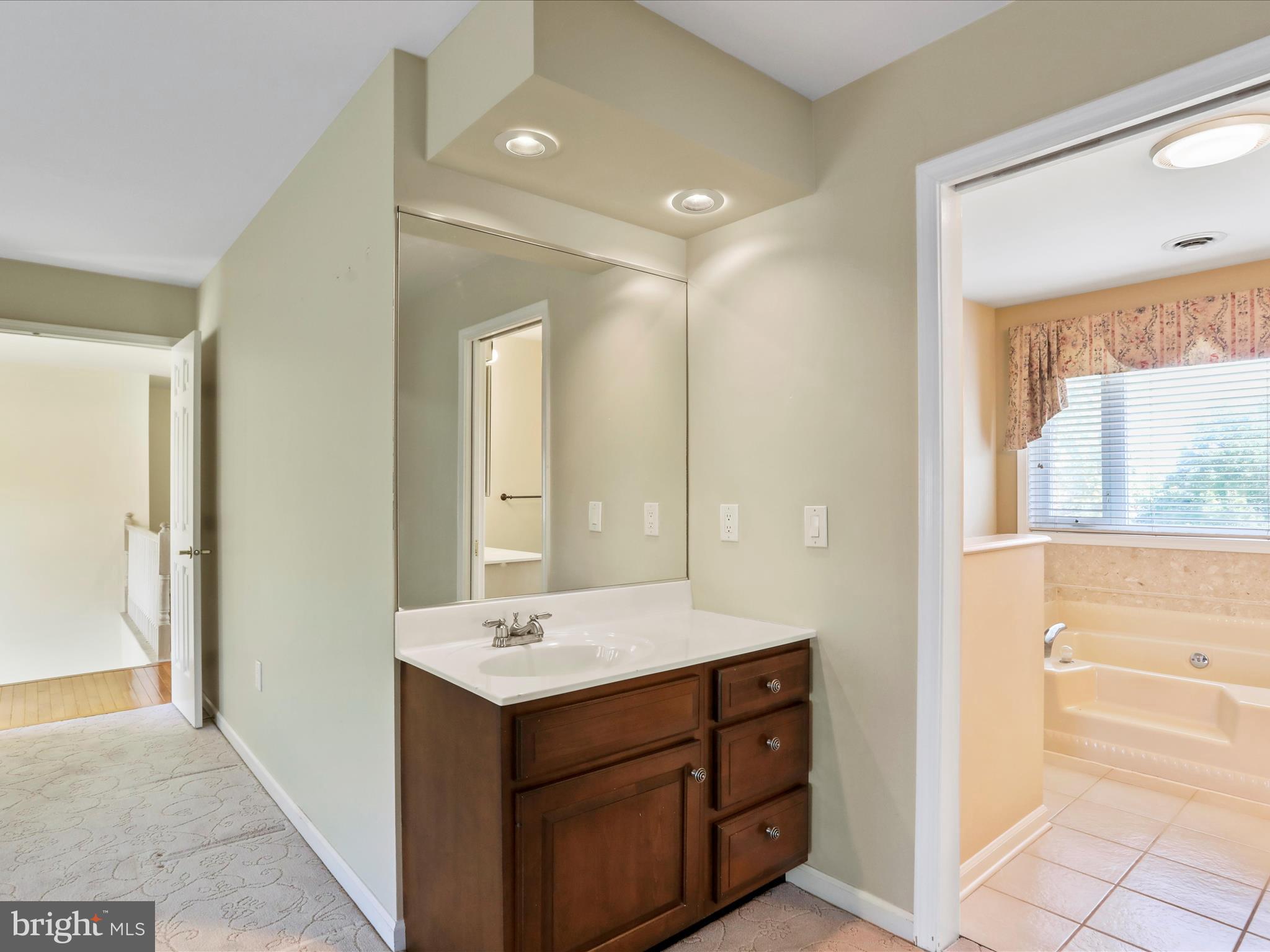 BLACK ROCK ESTATES - Residential