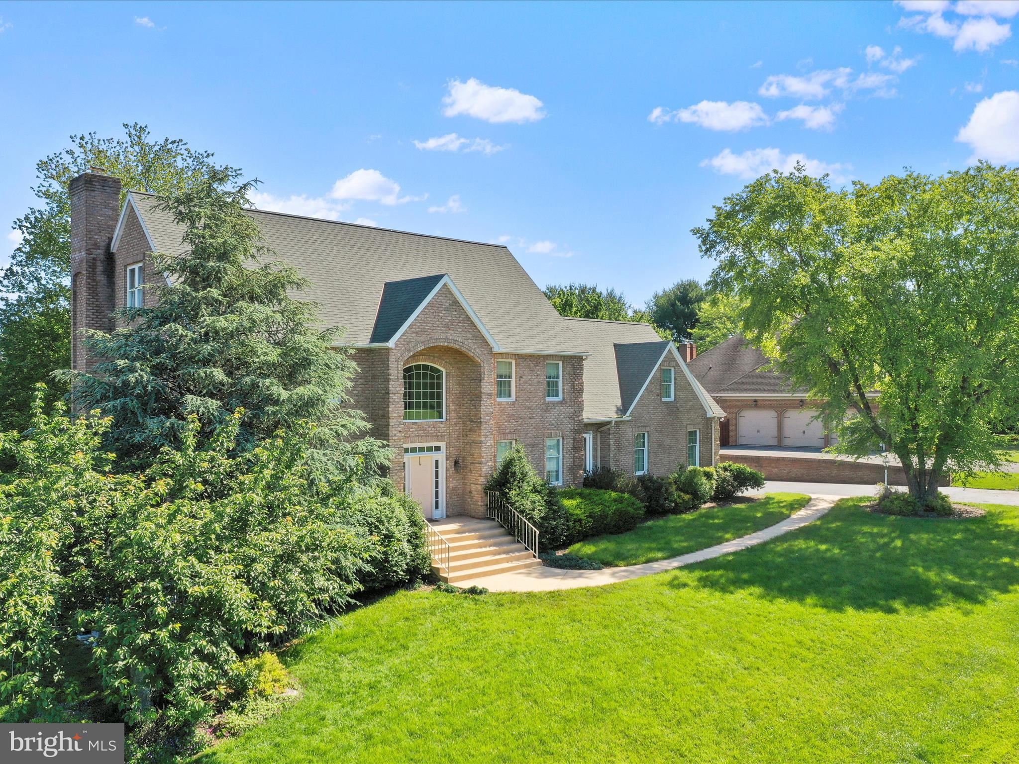 BLACK ROCK ESTATES - Residential