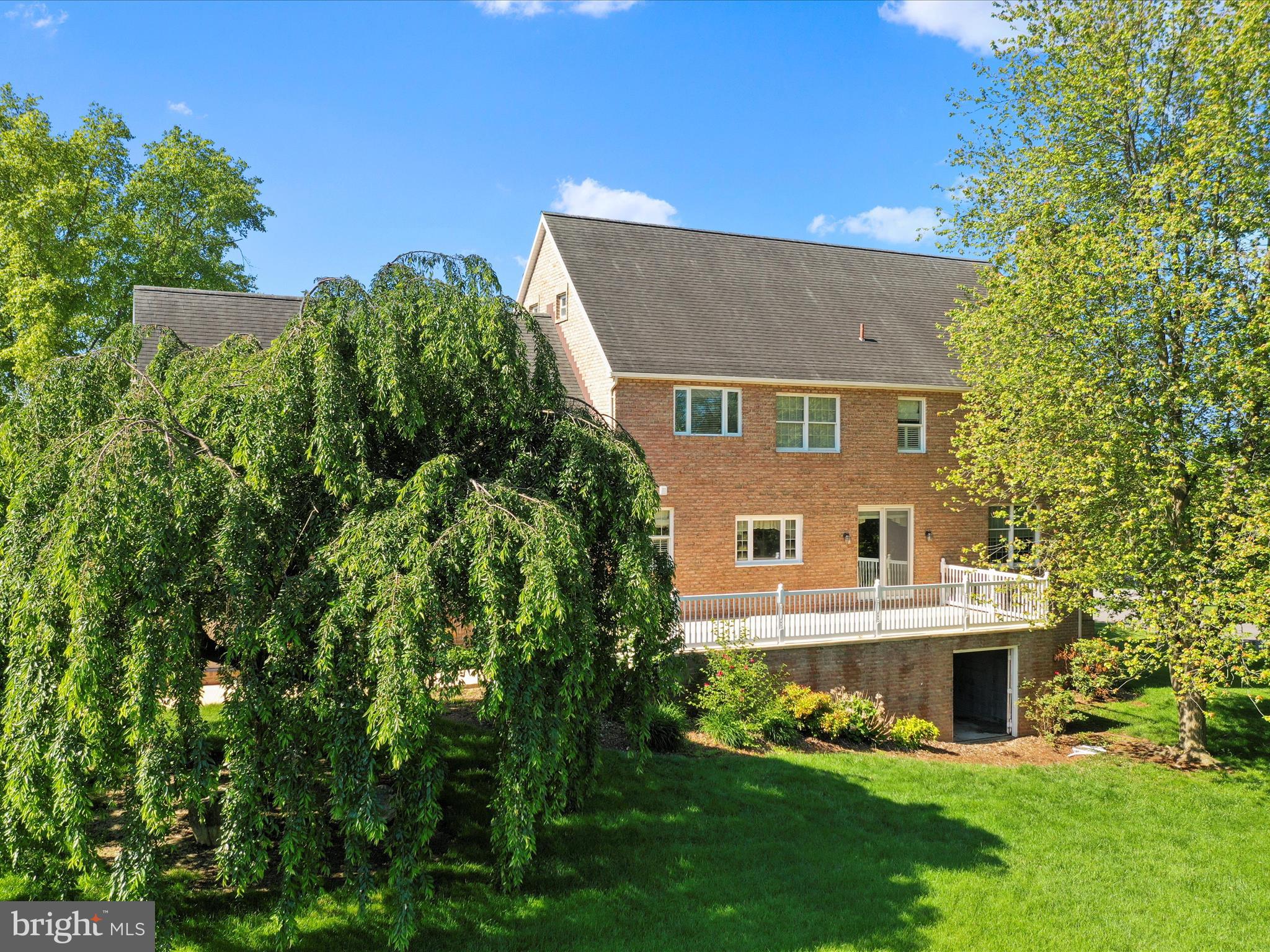 BLACK ROCK ESTATES - Residential