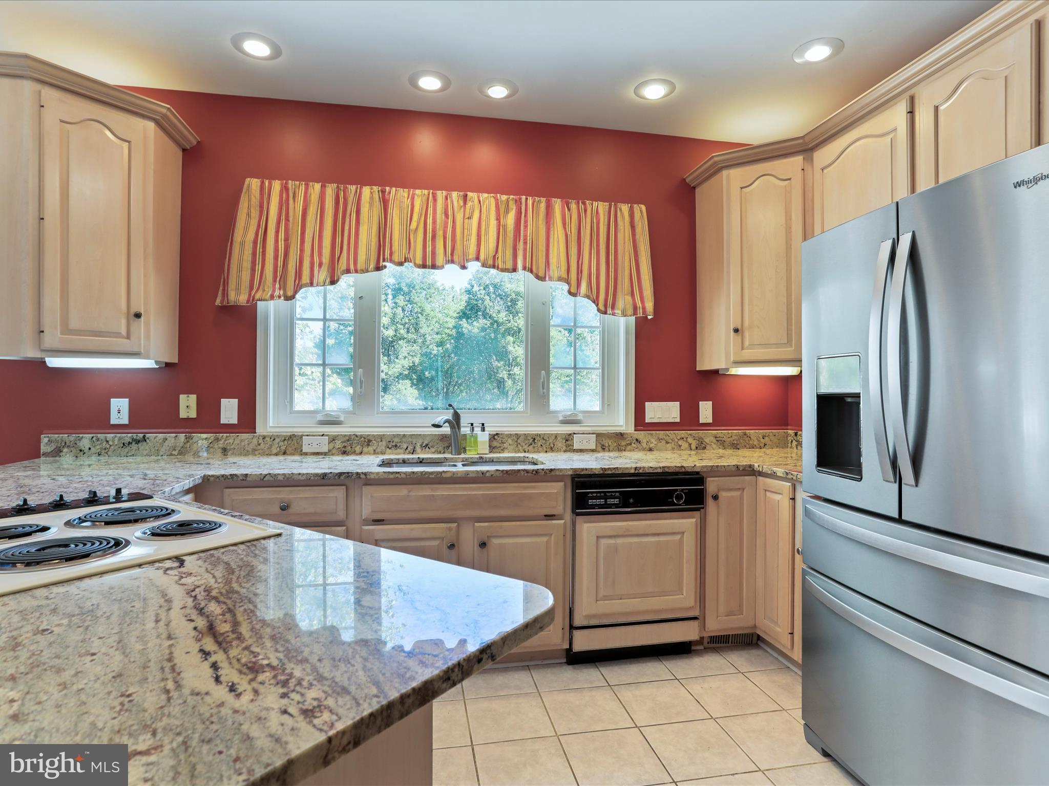 BLACK ROCK ESTATES - Residential