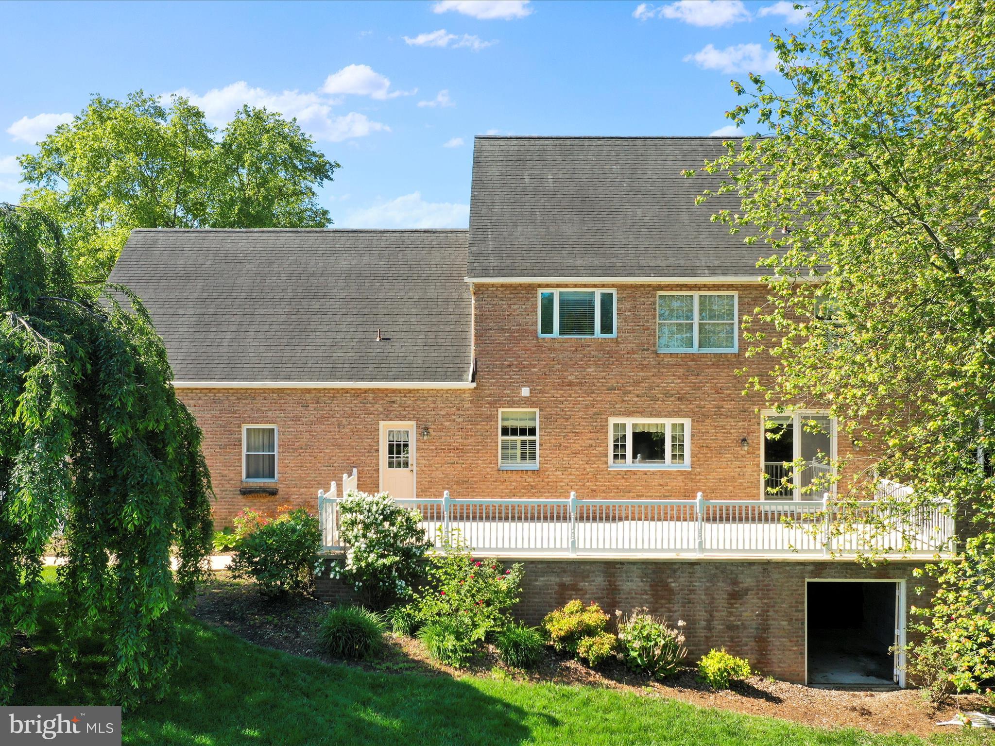 BLACK ROCK ESTATES - Residential