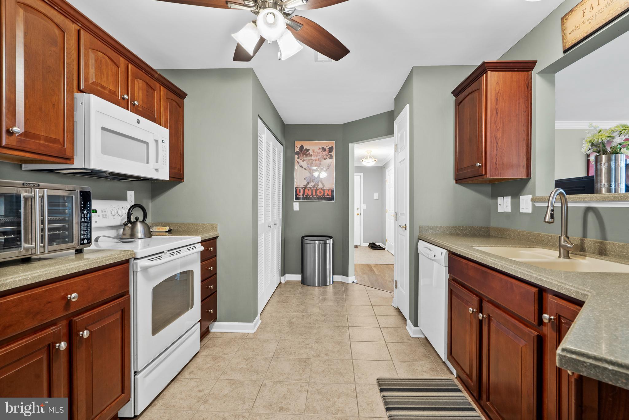 HEARTHSTONE - Residential