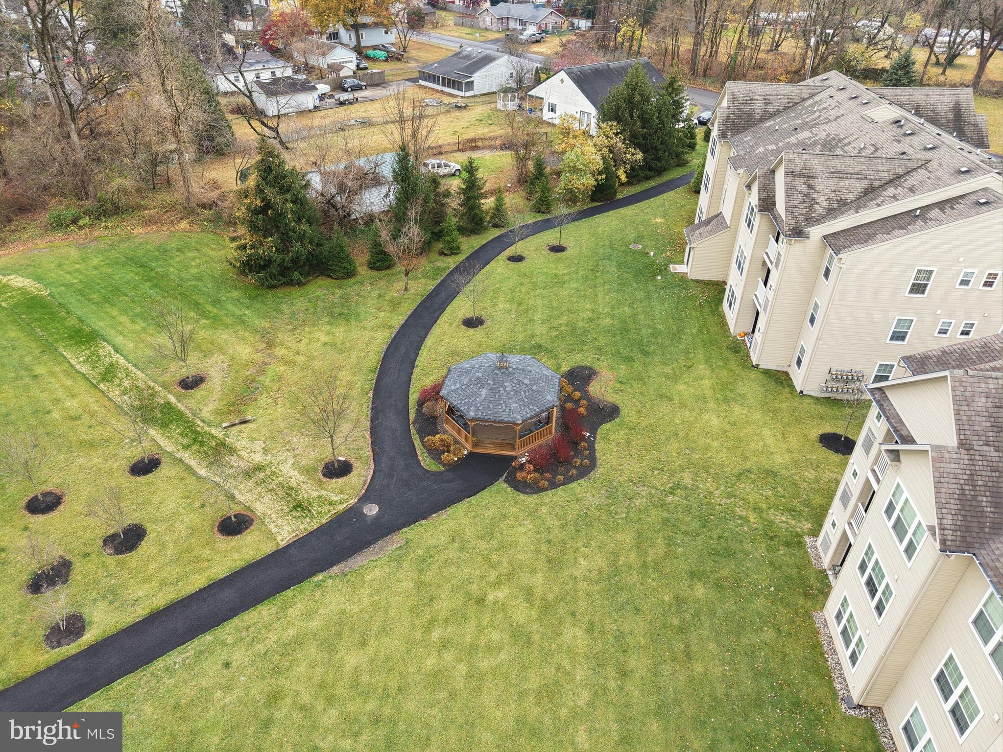 HEARTHSTONE - Residential