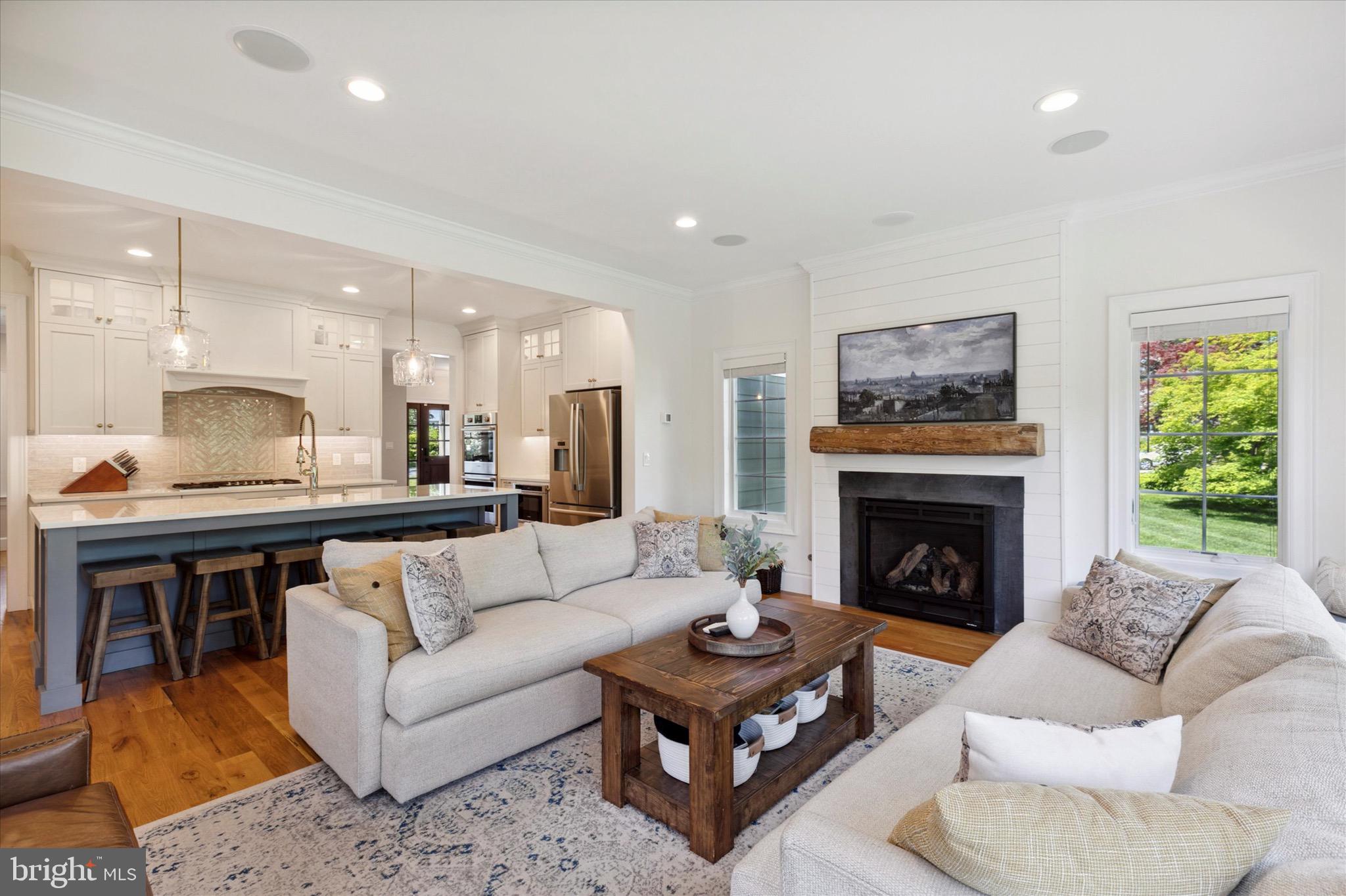 DEEPDALE - Residential