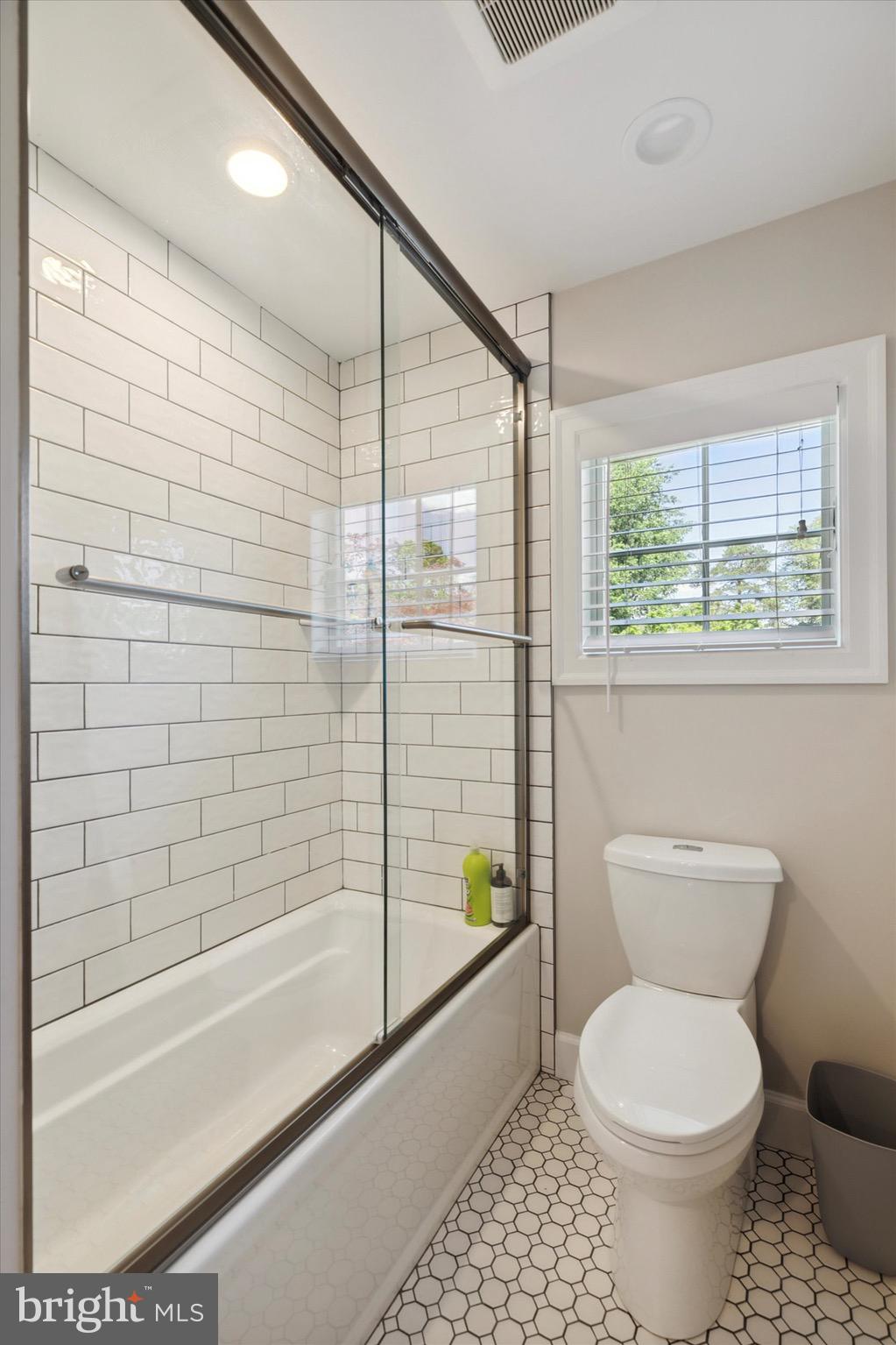 DEEPDALE - Residential