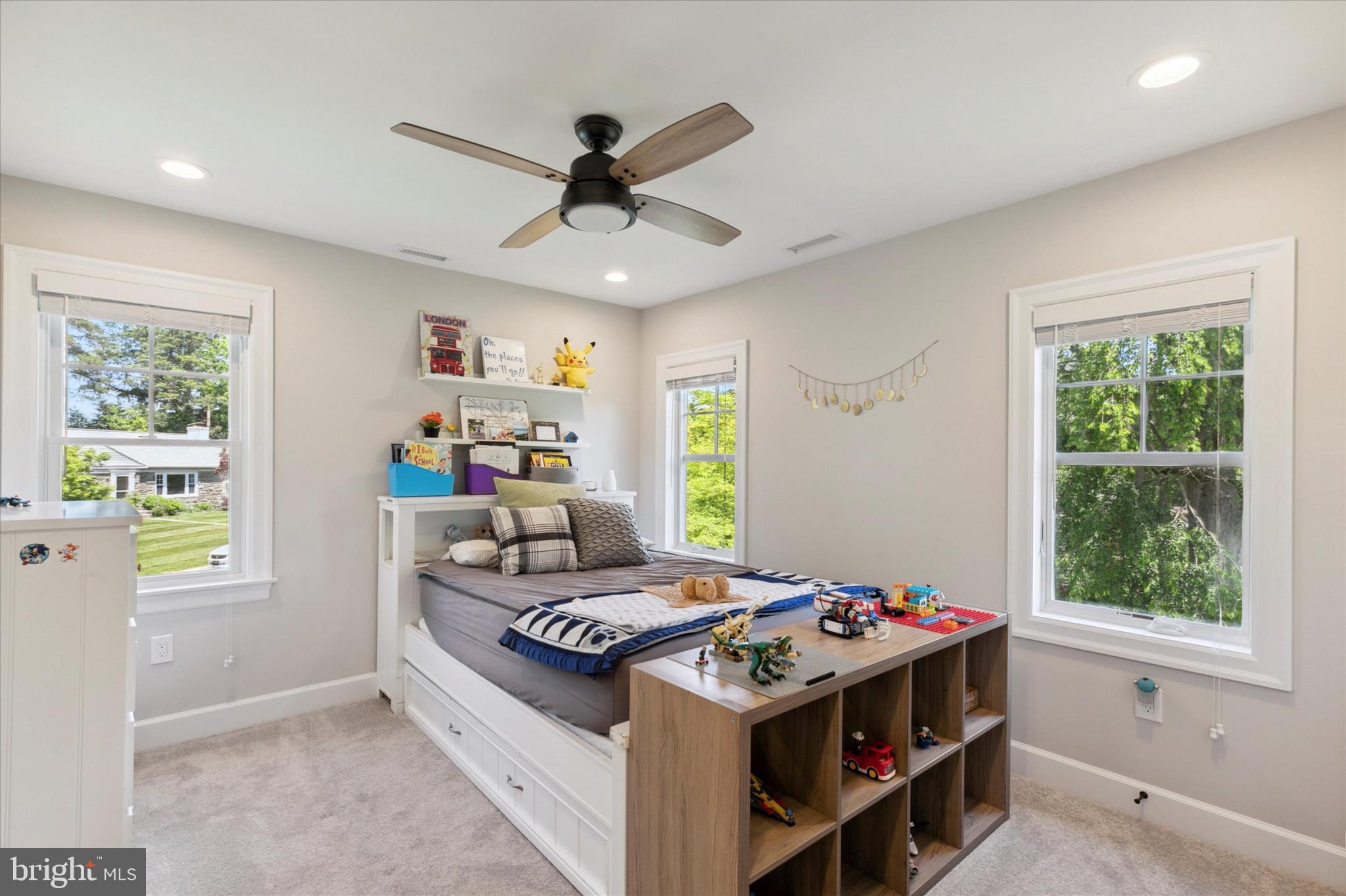 DEEPDALE - Residential