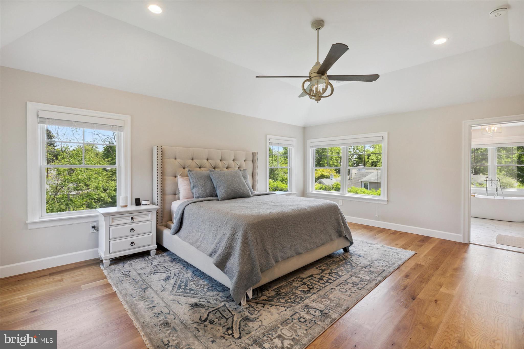 DEEPDALE - Residential