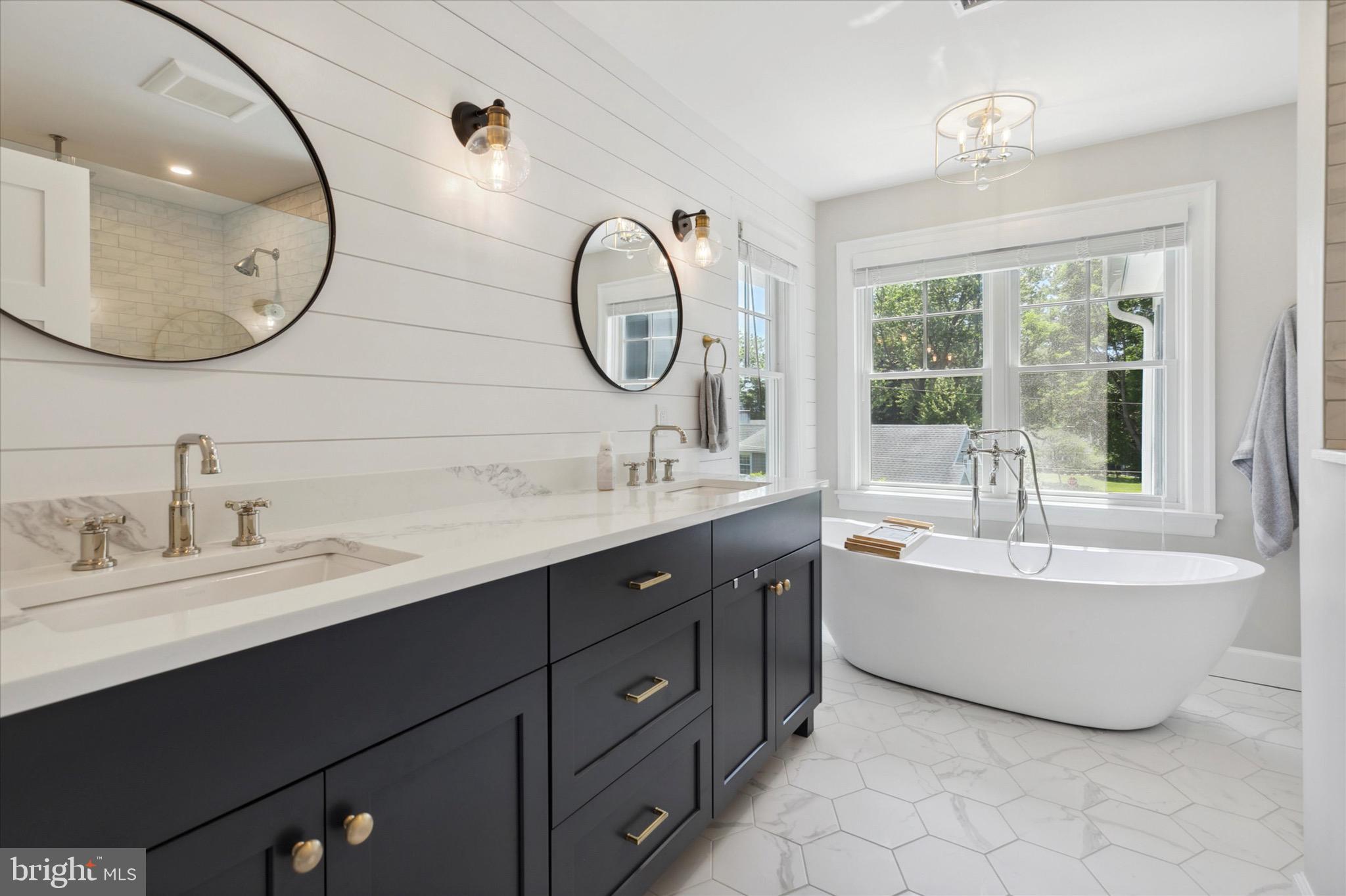 DEEPDALE - Residential