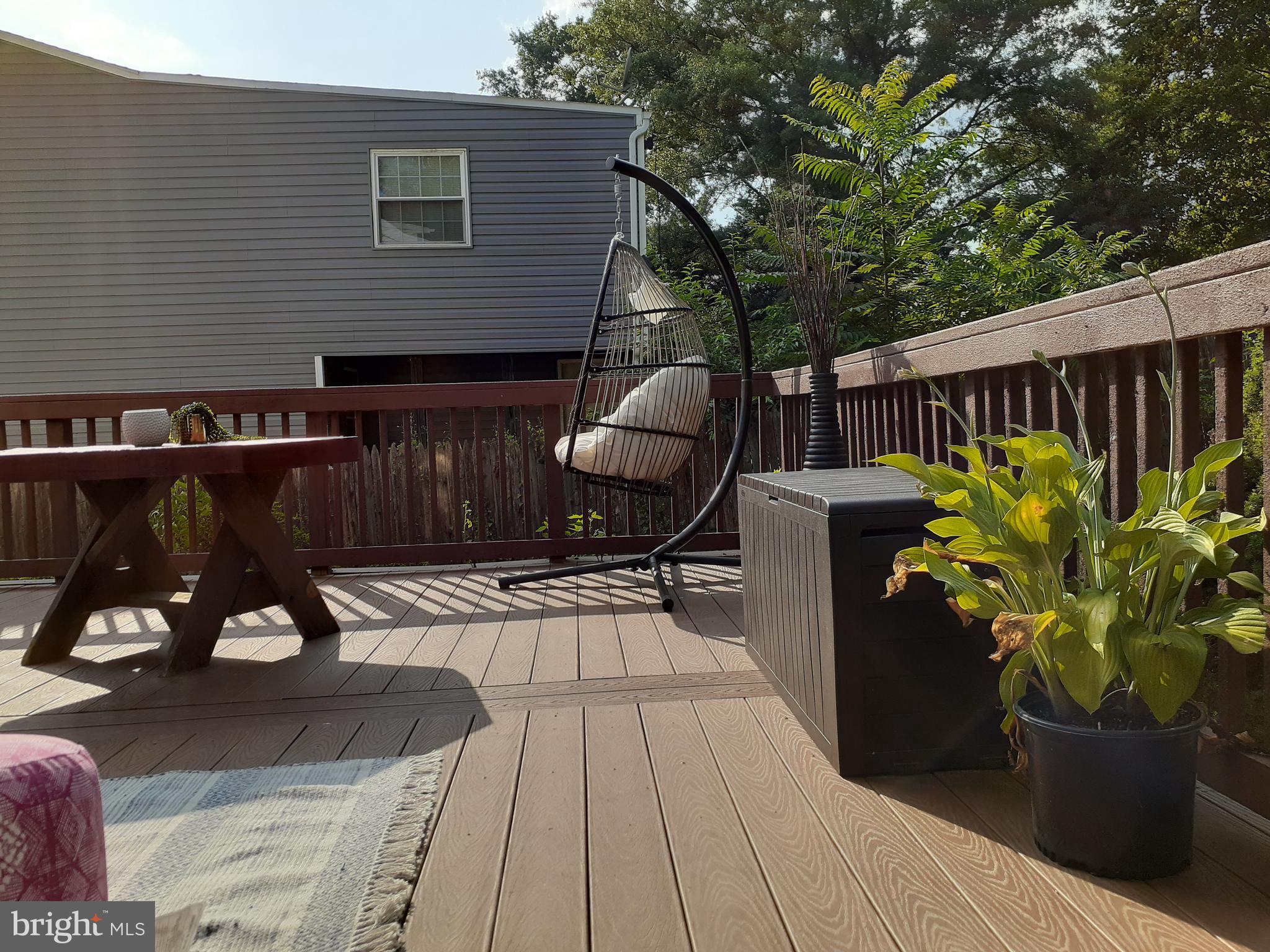 SHANNON SQUARE - Residential