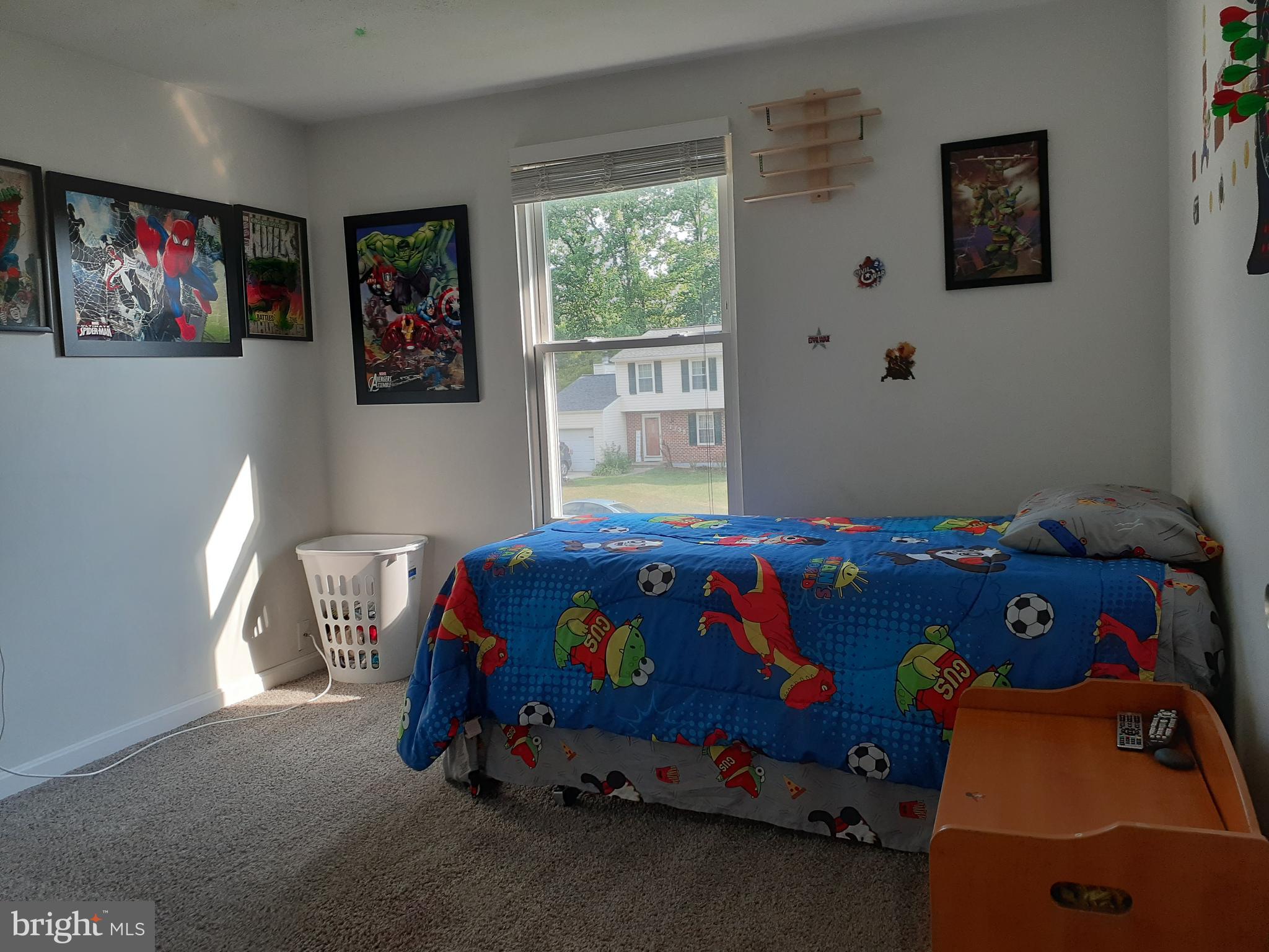 SHANNON SQUARE - Residential