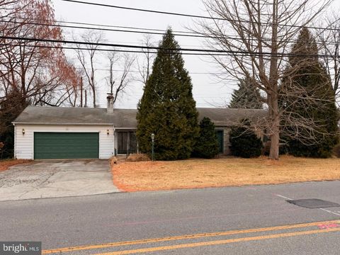 1709 OLIVE STREET COATESVILLE PA 19320