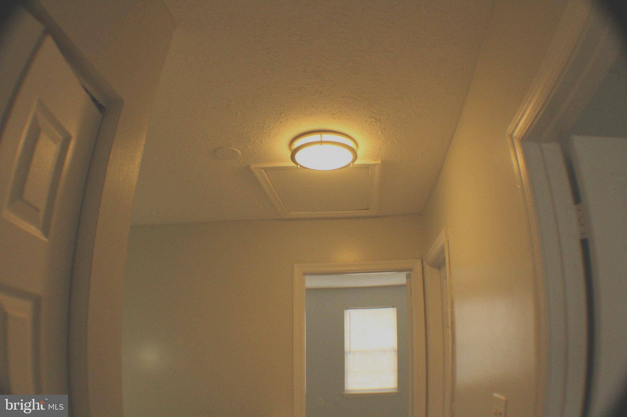 ROSECROFT COMMONS - Residential Lease