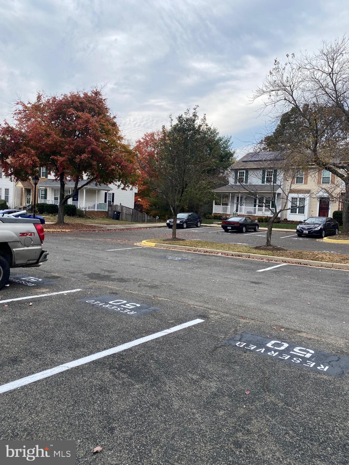 ROSECROFT COMMONS - Residential Lease