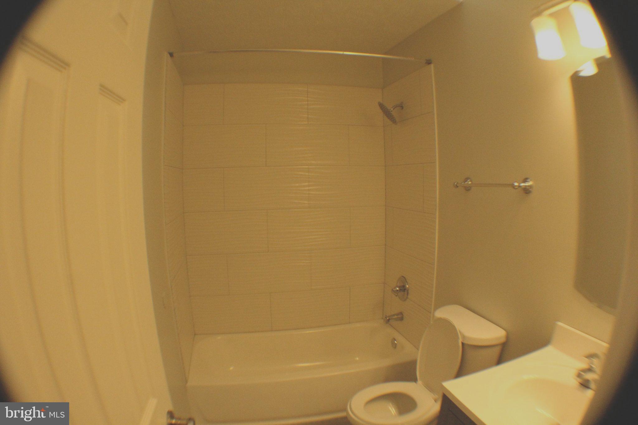 ROSECROFT COMMONS - Residential Lease